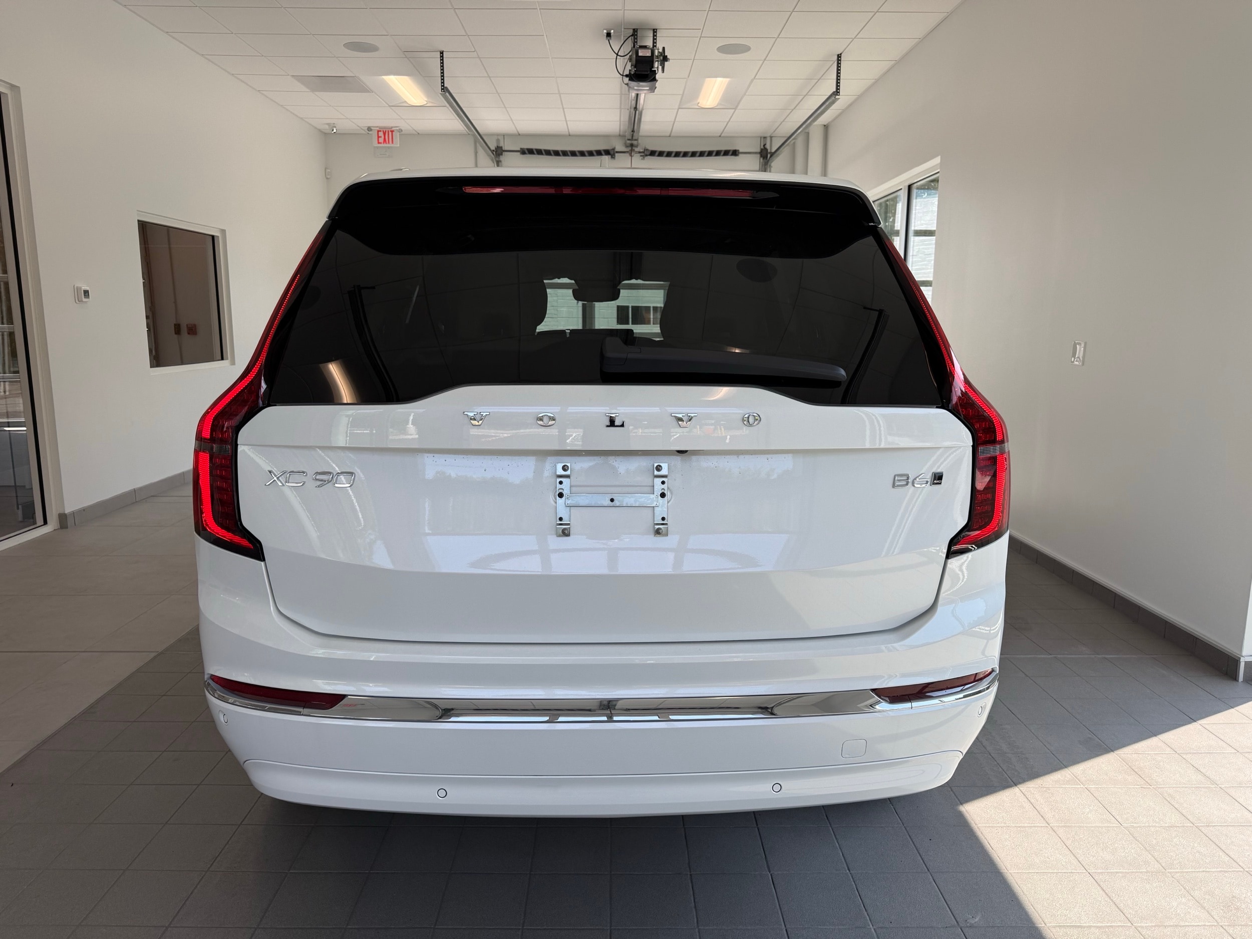 new 2026 Volvo XC90 car, priced at $75,155