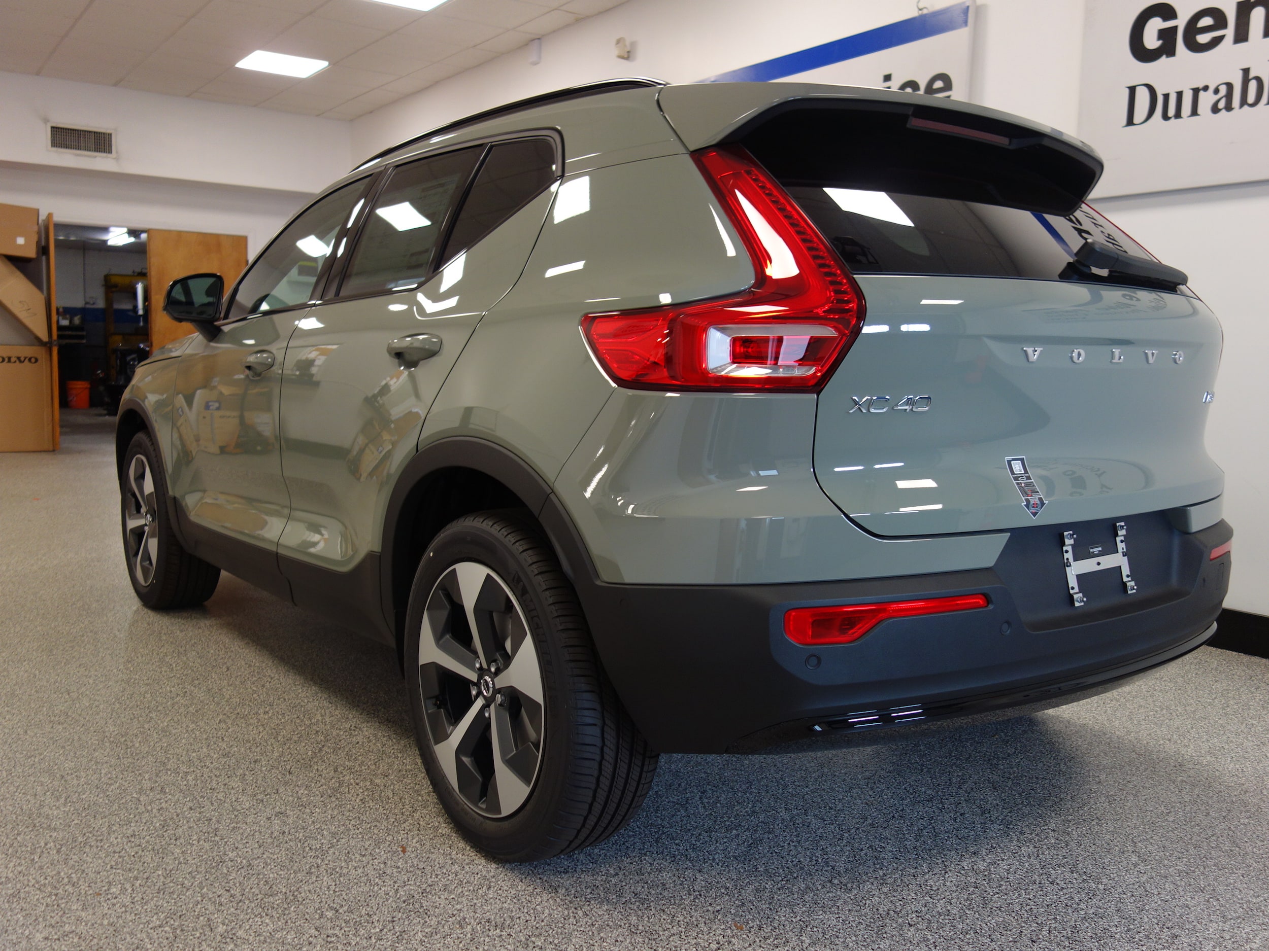 new 2025 Volvo XC40 car, priced at $48,315