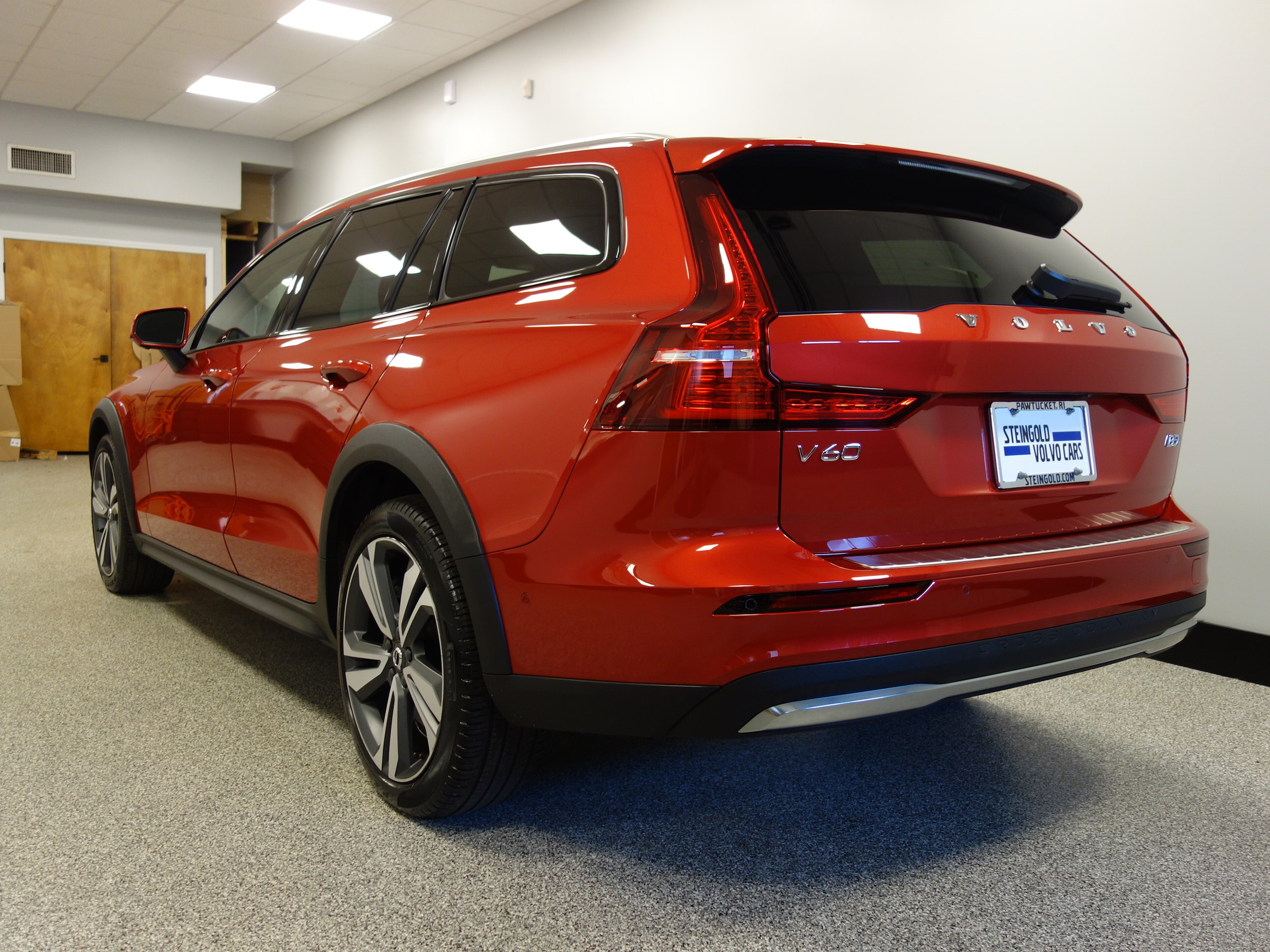 used 2024 Volvo V60 Cross Country car, priced at $43,900