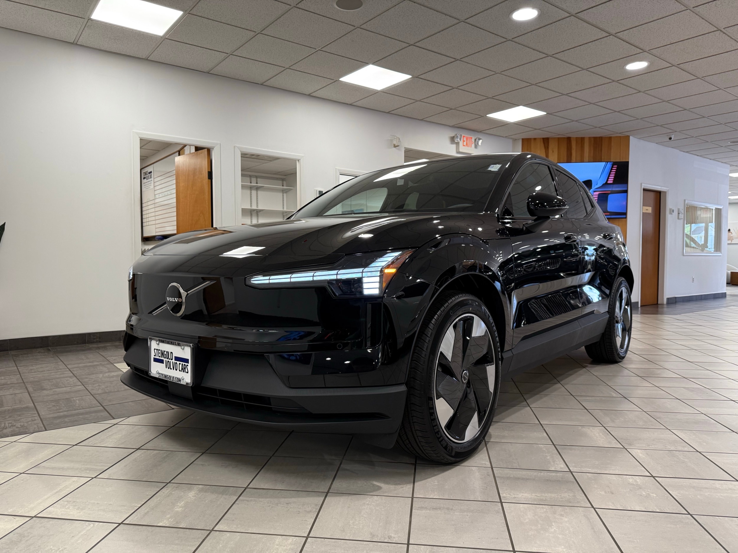 new 2025 Volvo EX30 car, priced at $47,395