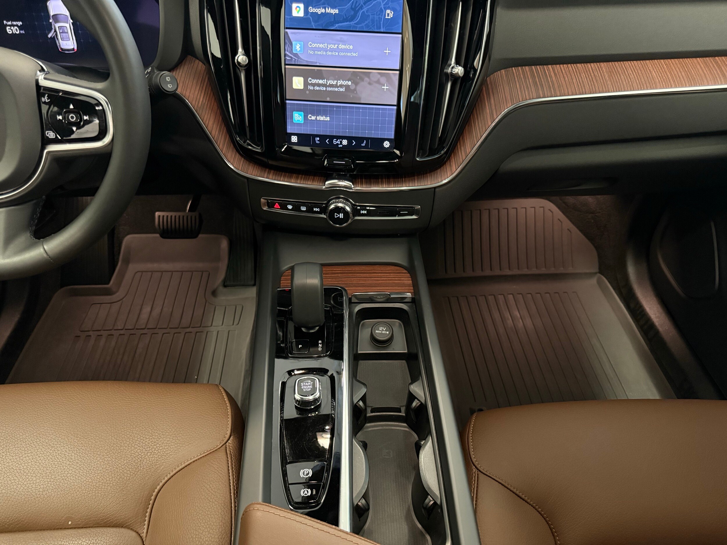 used 2024 Volvo XC60 car, priced at $38,900