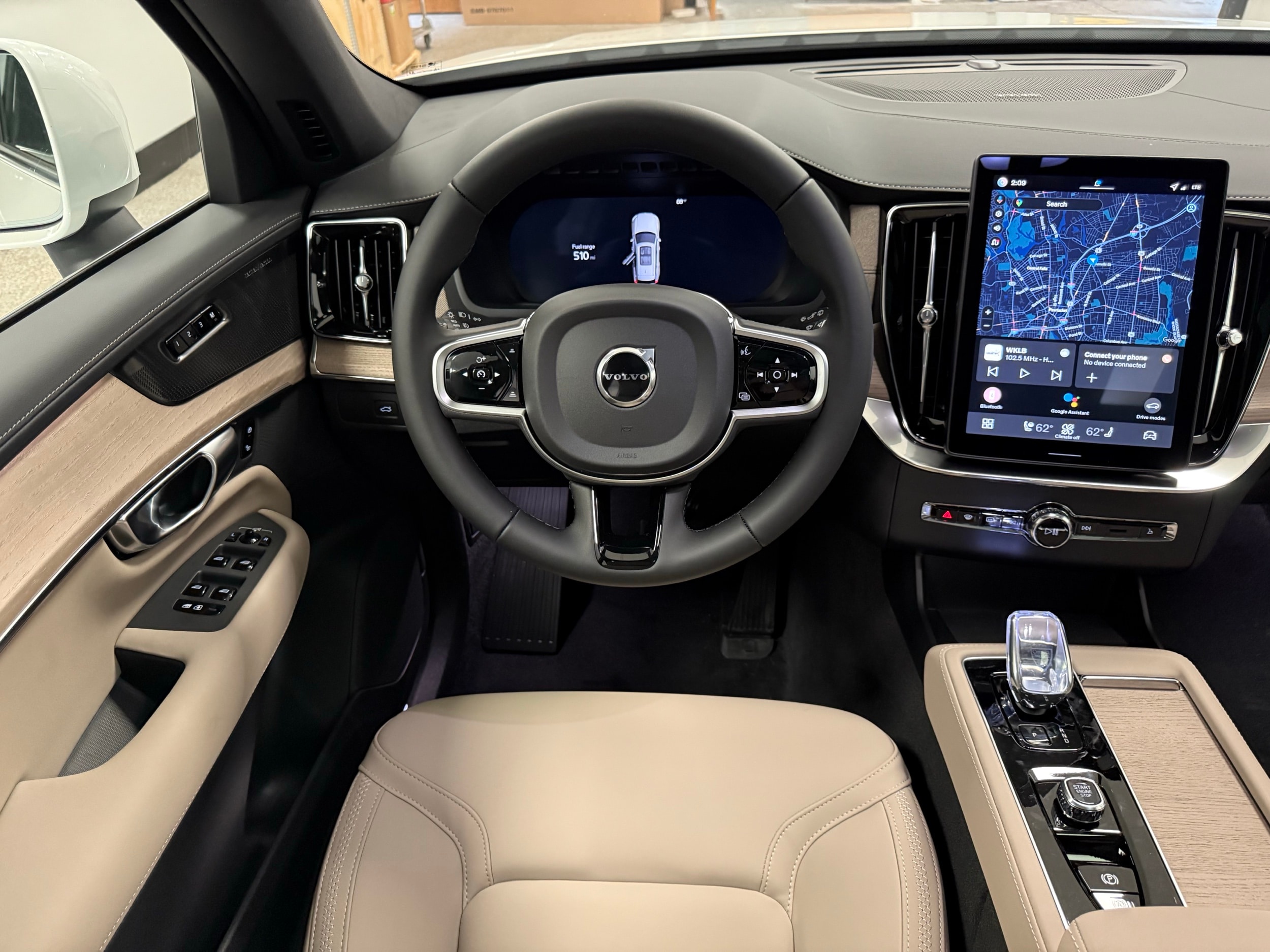 new 2026 Volvo XC90 car, priced at $71,825