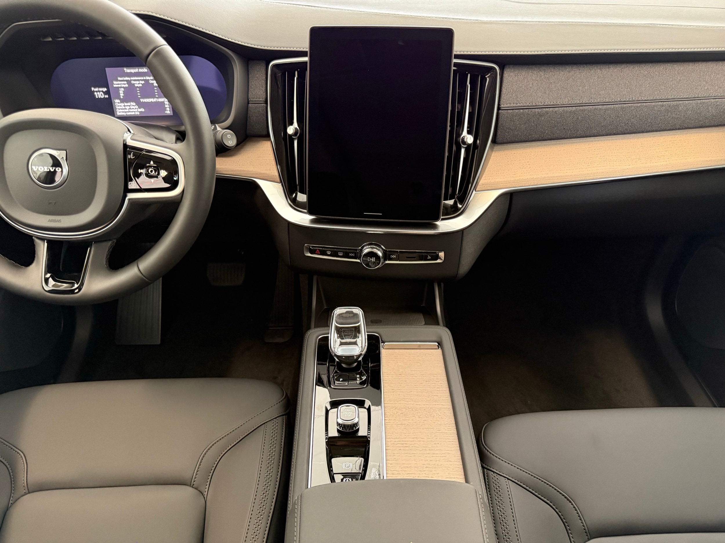 new 2026 Volvo XC90 car, priced at $71,825