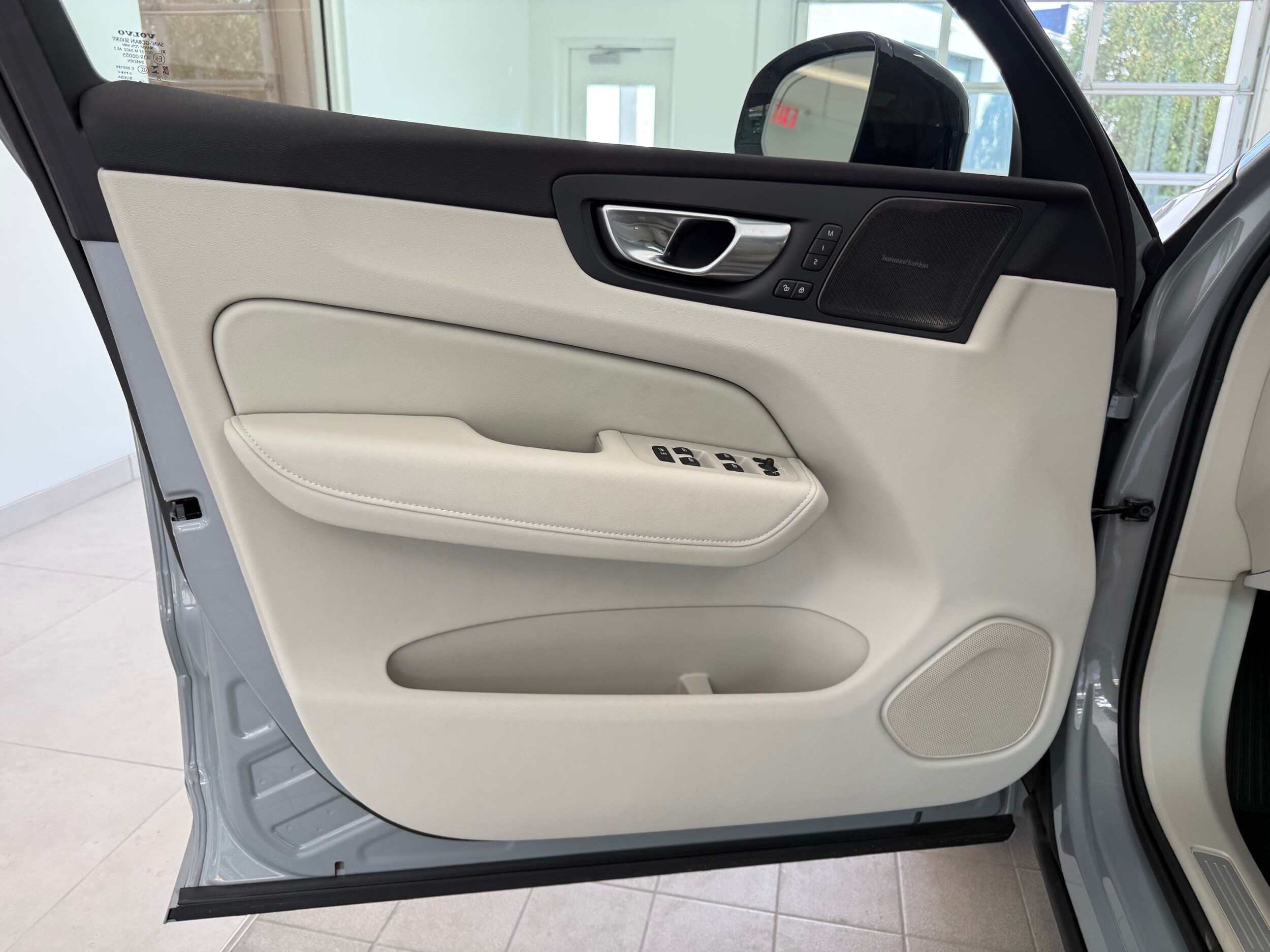 new 2026 Volvo XC60 car, priced at $63,935
