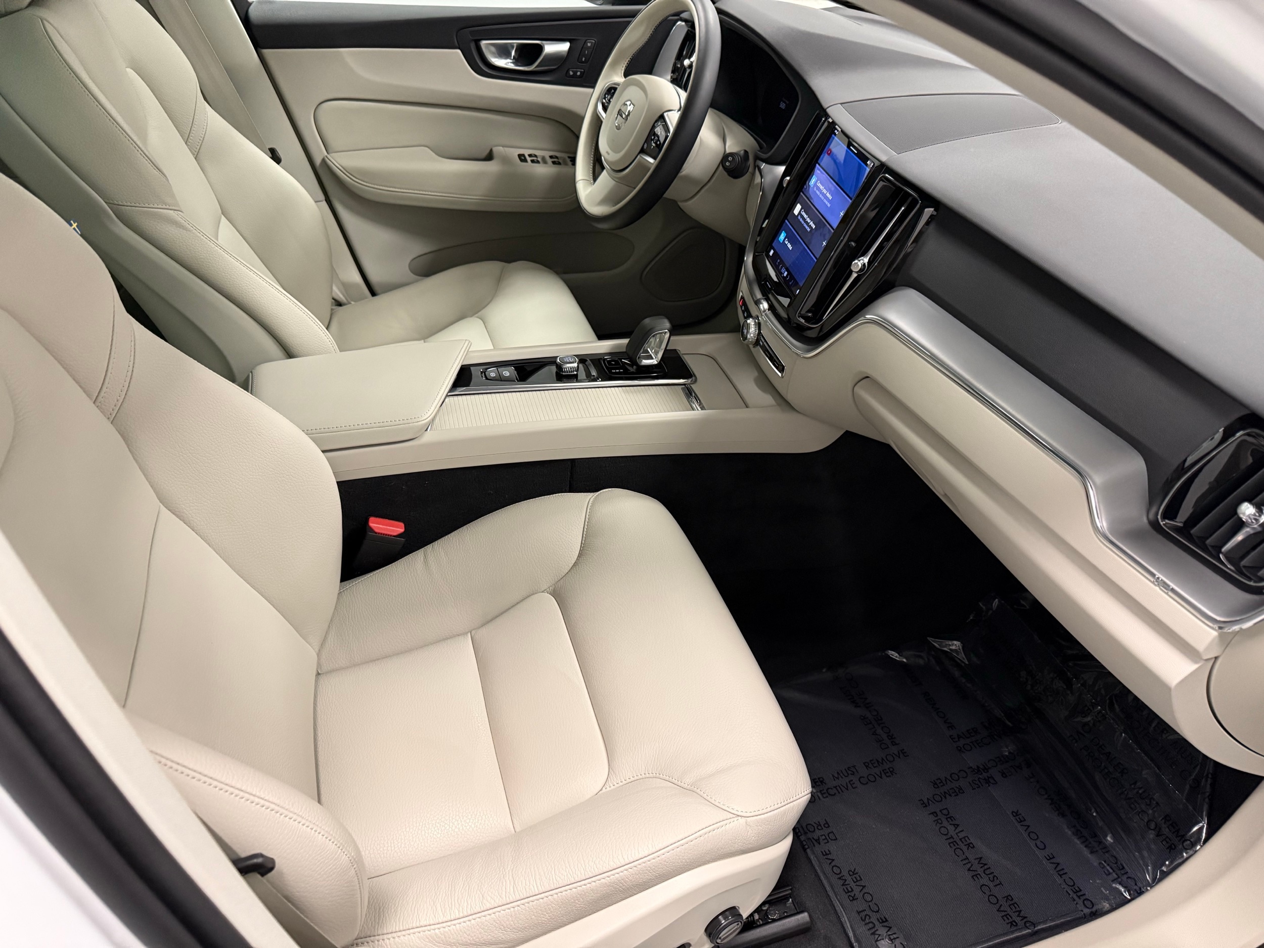 used 2024 Volvo XC60 car, priced at $43,500