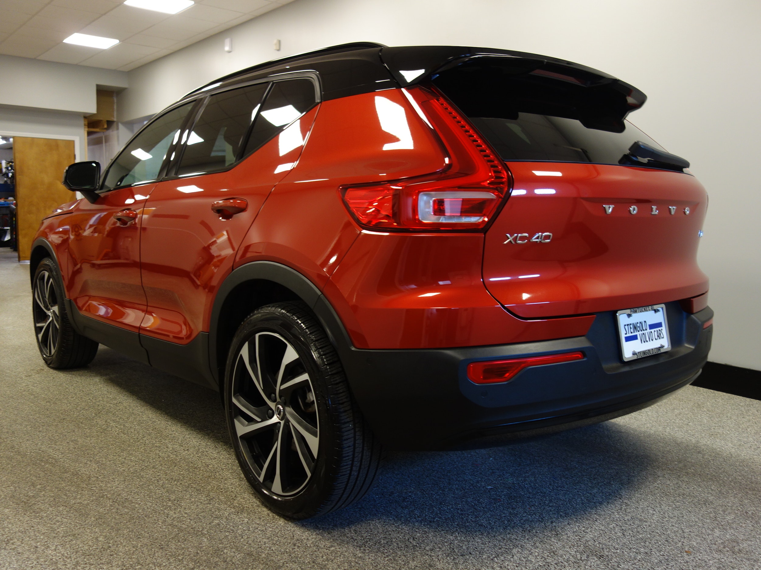 used 2022 Volvo XC40 car, priced at $36,900