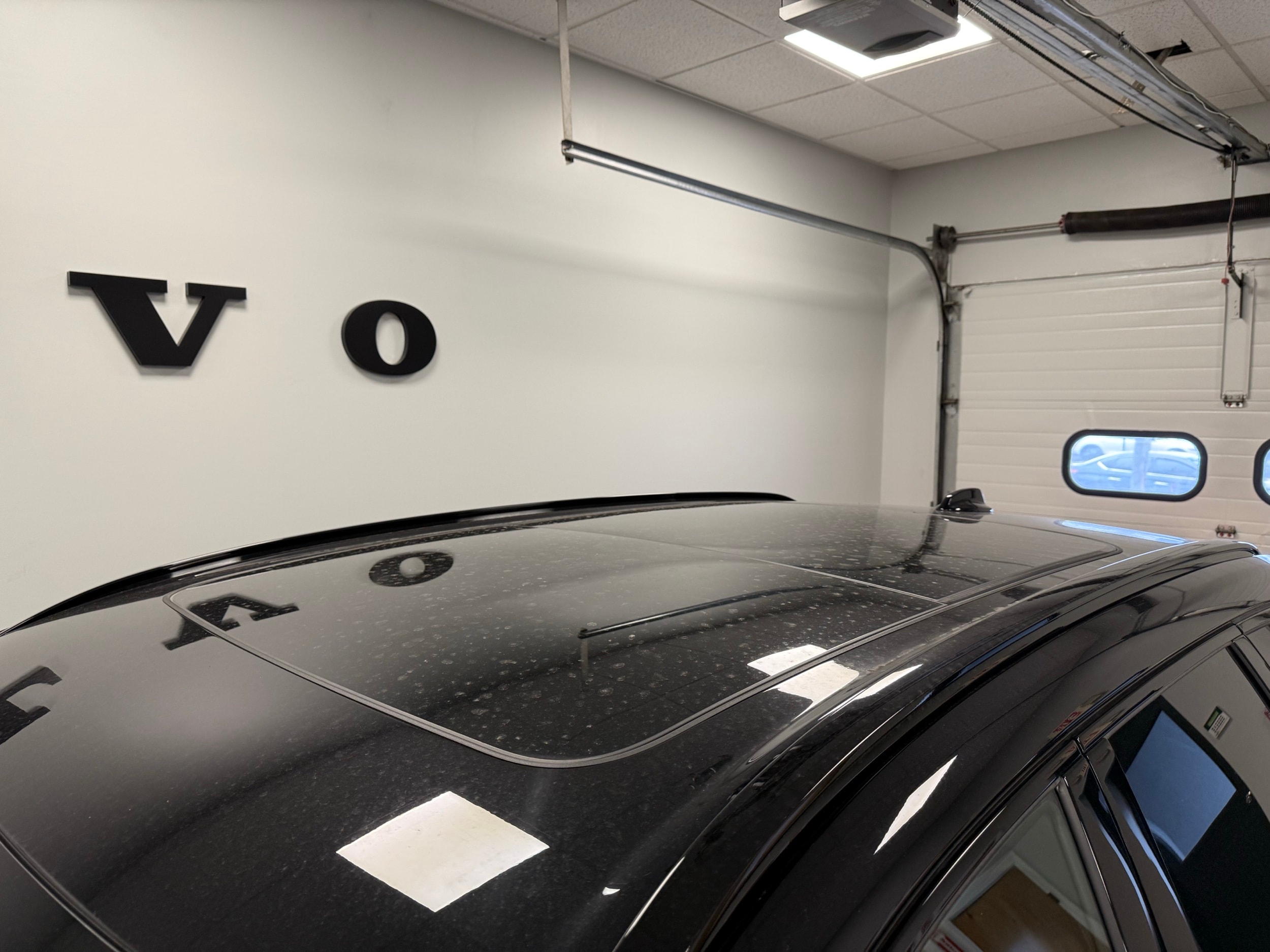 new 2025 Volvo XC60 car, priced at $61,005