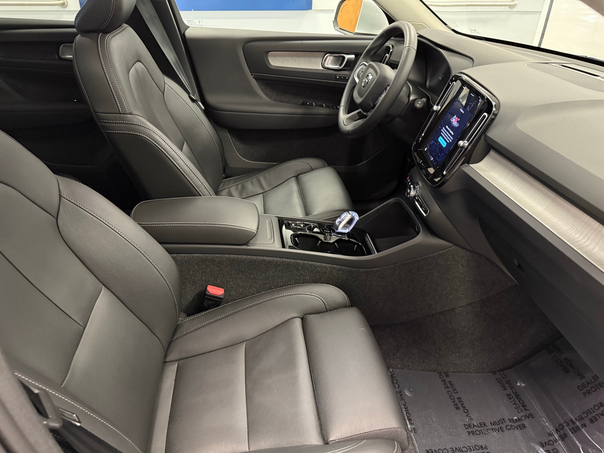 used 2025 Volvo XC40 car, priced at $42,500