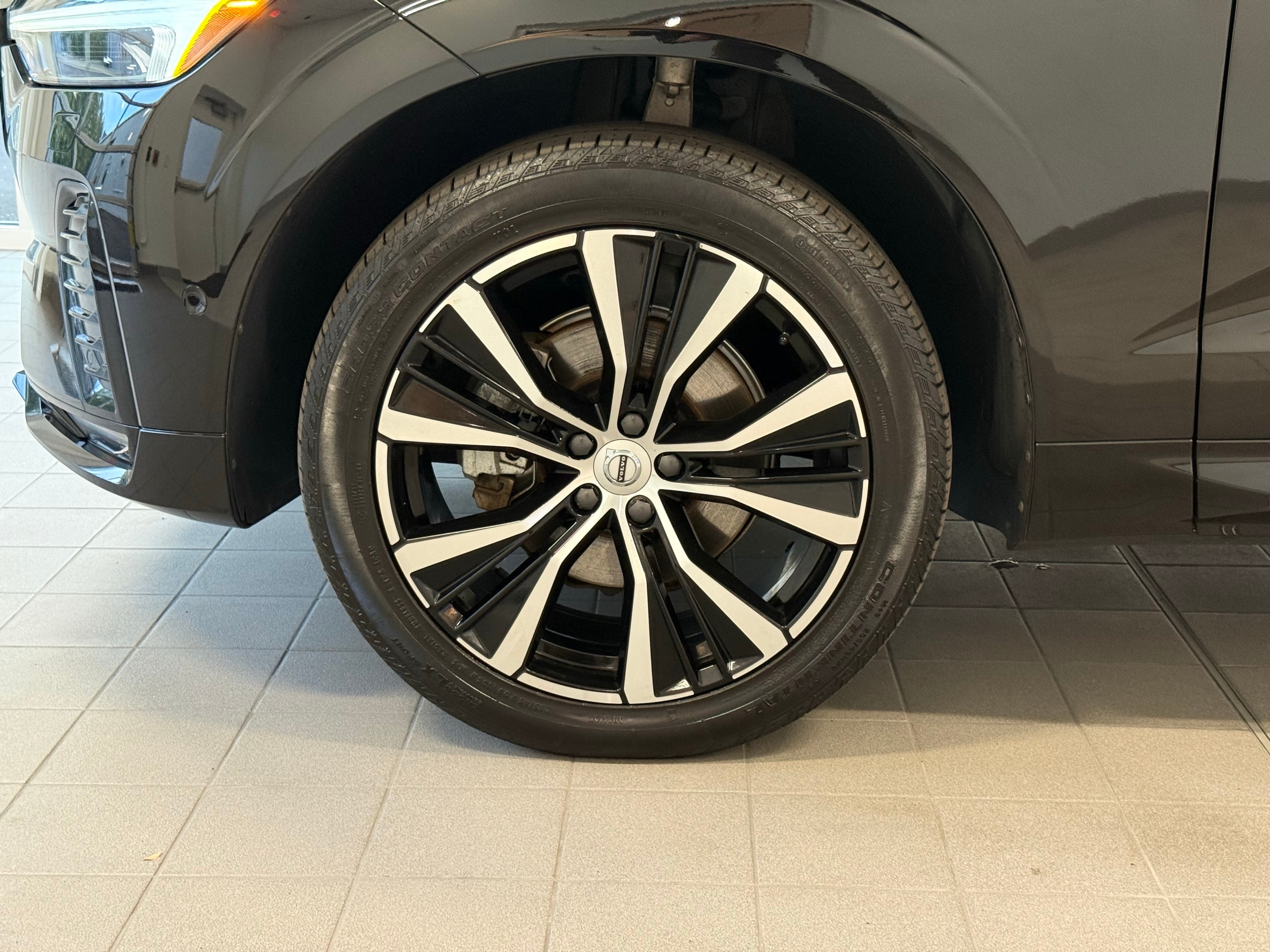 used 2024 Volvo XC60 car, priced at $38,900