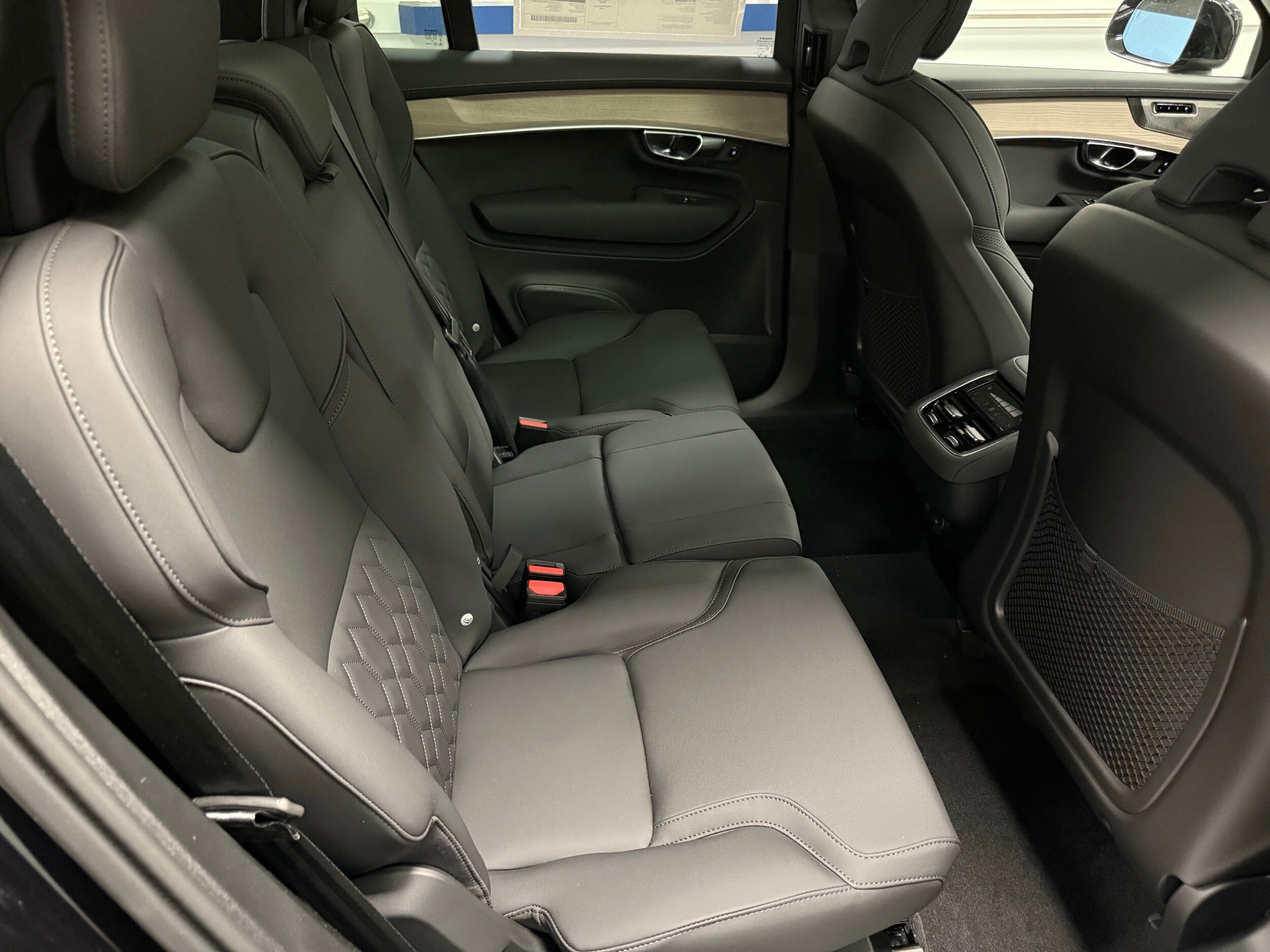 new 2026 Volvo XC90 car, priced at $71,825