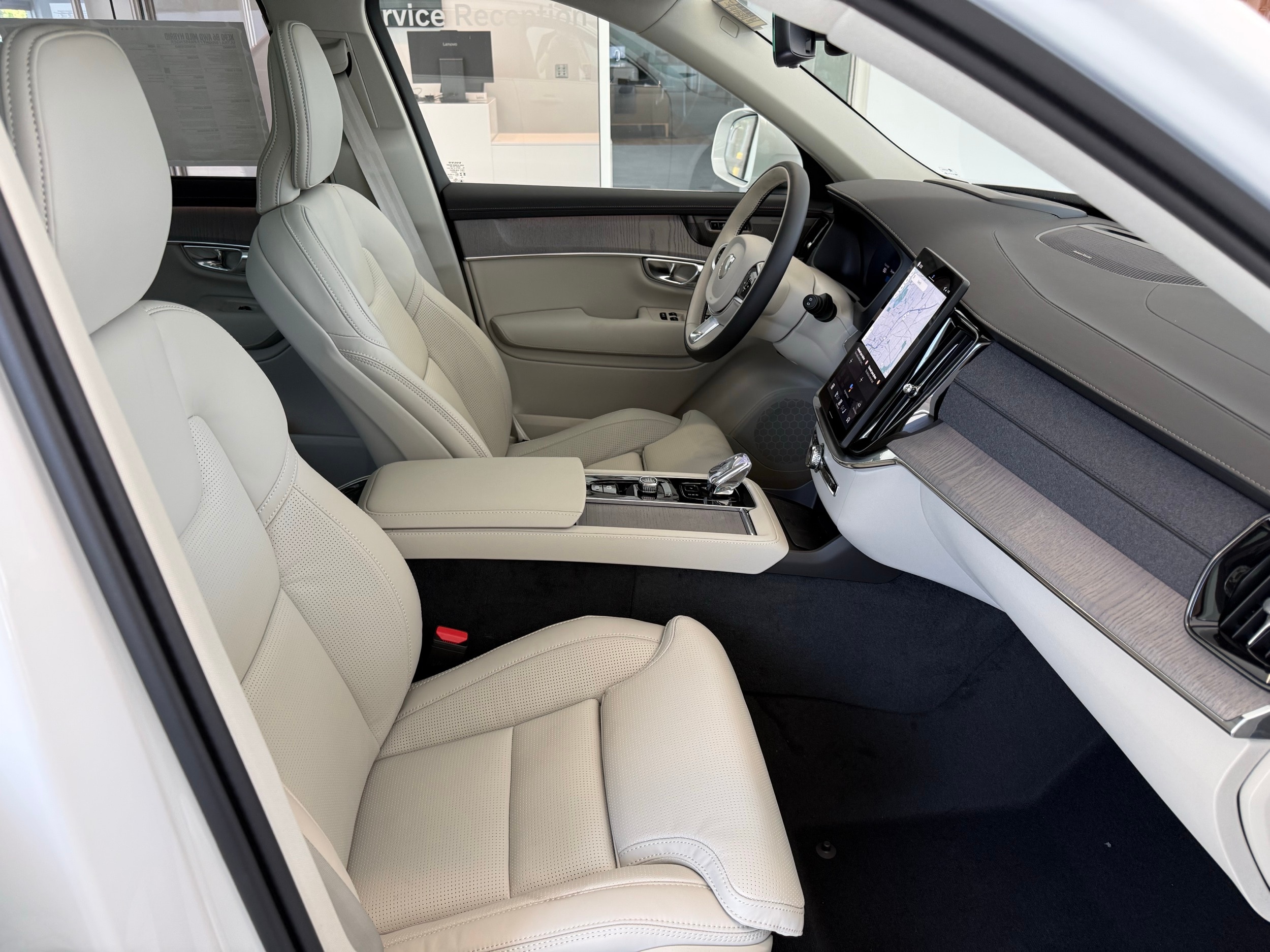 new 2026 Volvo XC90 car, priced at $75,155