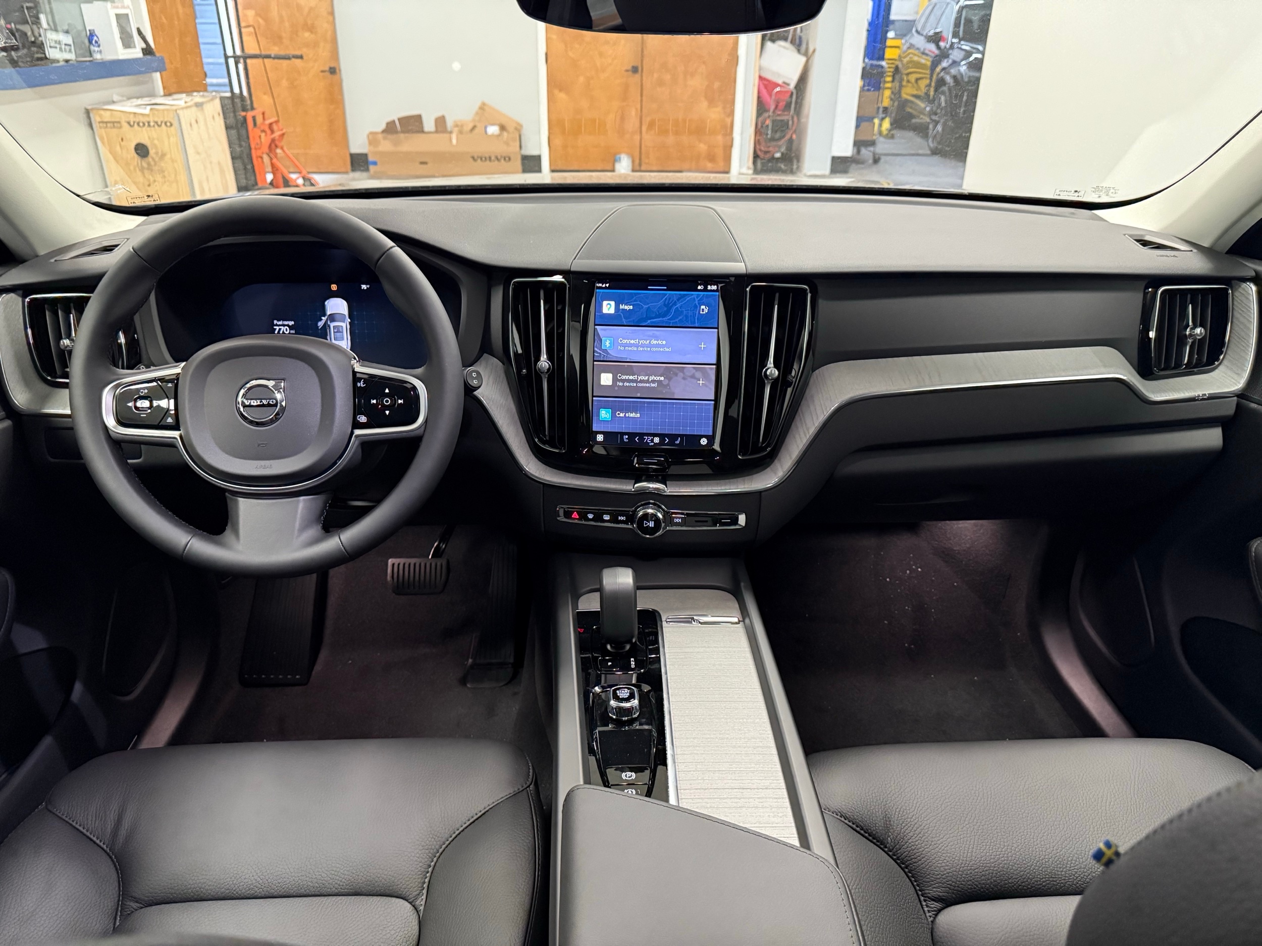 new 2025 Volvo XC60 car, priced at $55,335