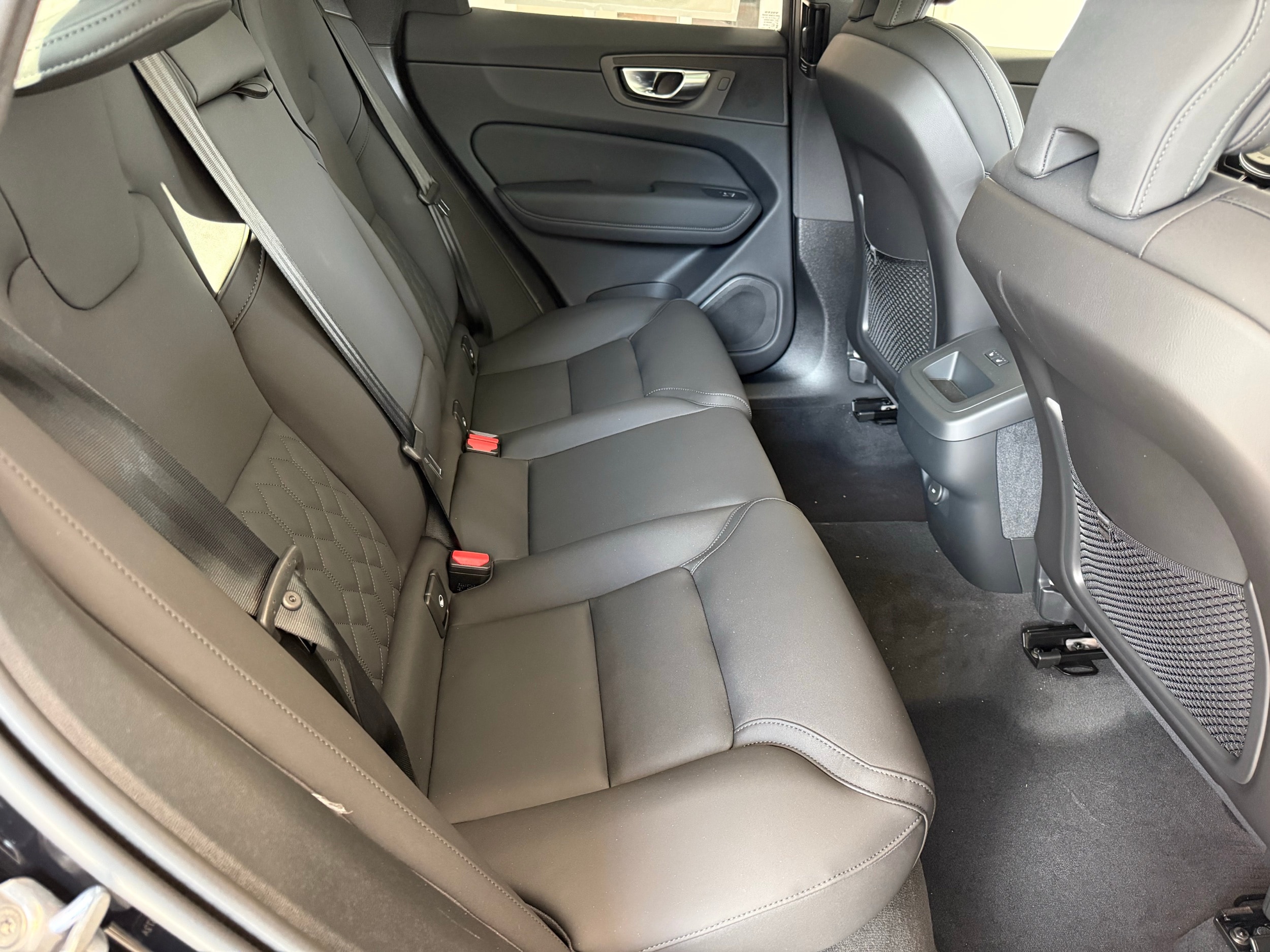 new 2026 Volvo XC60 car, priced at $57,985