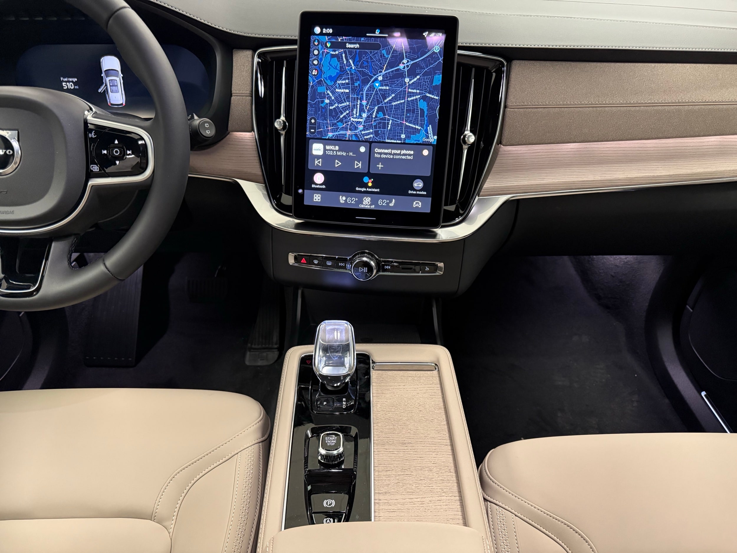 new 2026 Volvo XC90 car, priced at $71,825
