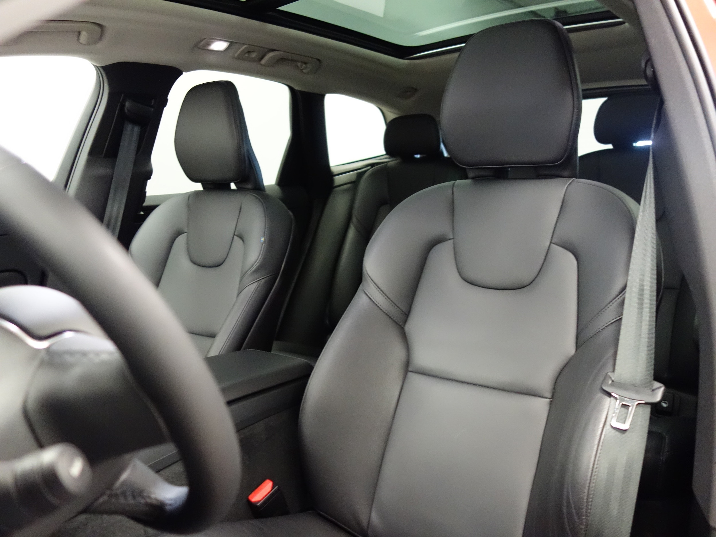 used 2023 Volvo XC60 car, priced at $42,500