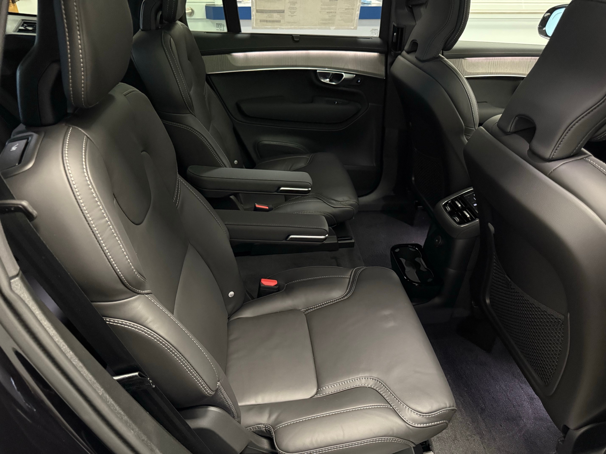 new 2026 Volvo XC90 plug-in hybrid car, priced at $87,075