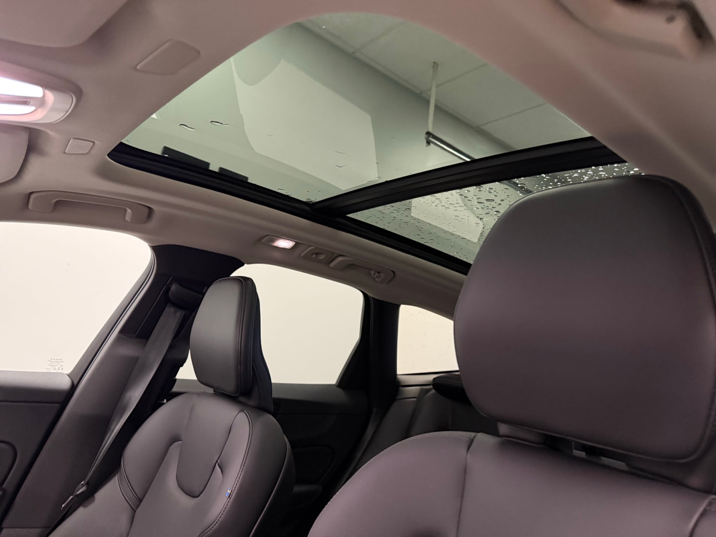 new 2025 Volvo XC60 car, priced at $50,705