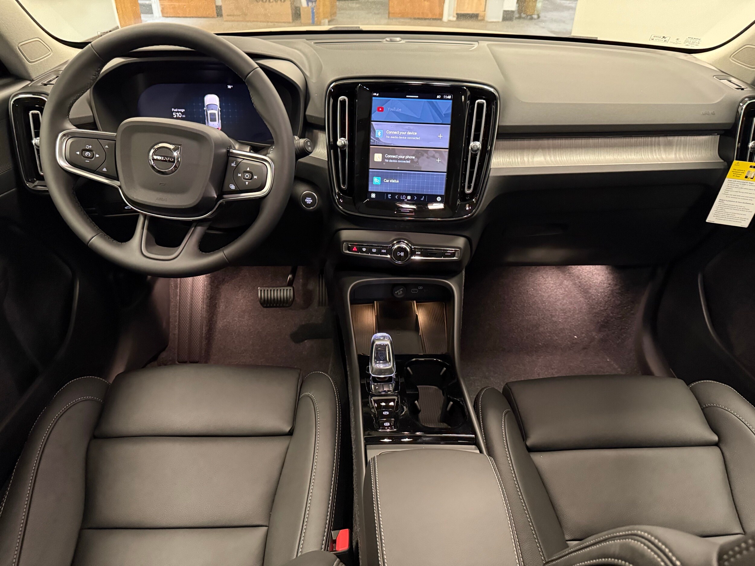 new 2025 Volvo XC40 car, priced at $48,335