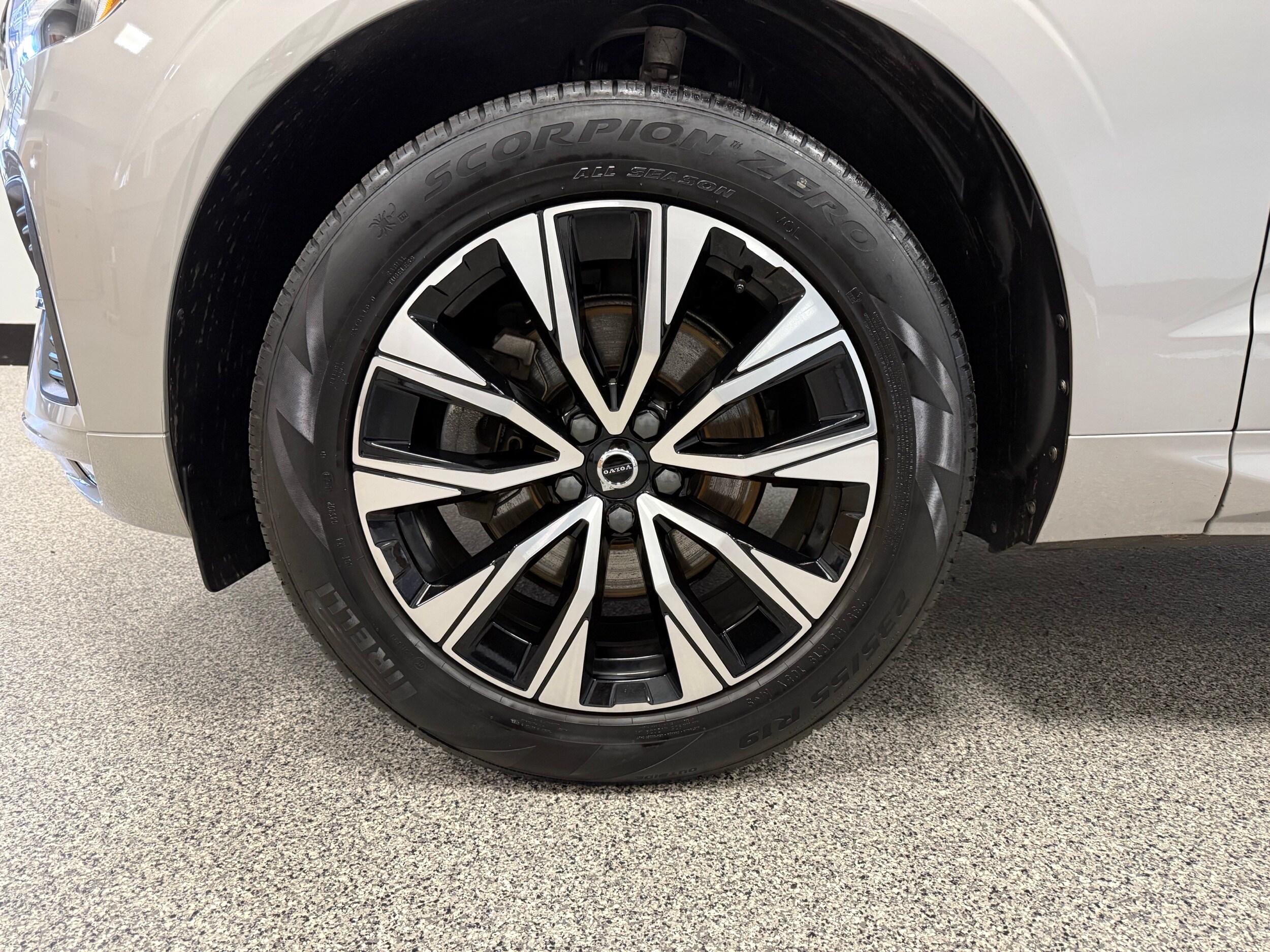 used 2023 Volvo XC60 car, priced at $37,500
