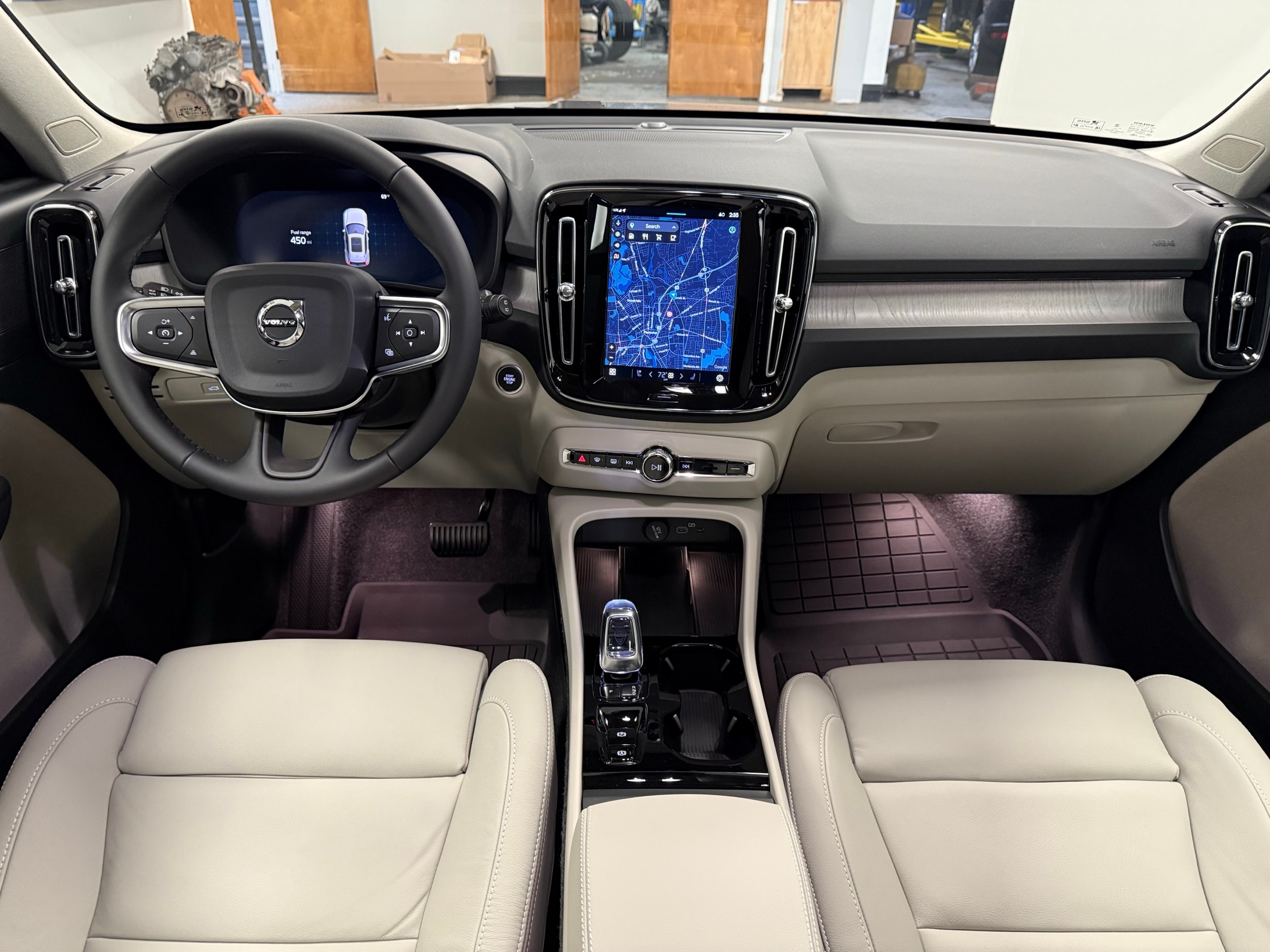 new 2025 Volvo XC40 car, priced at $49,810