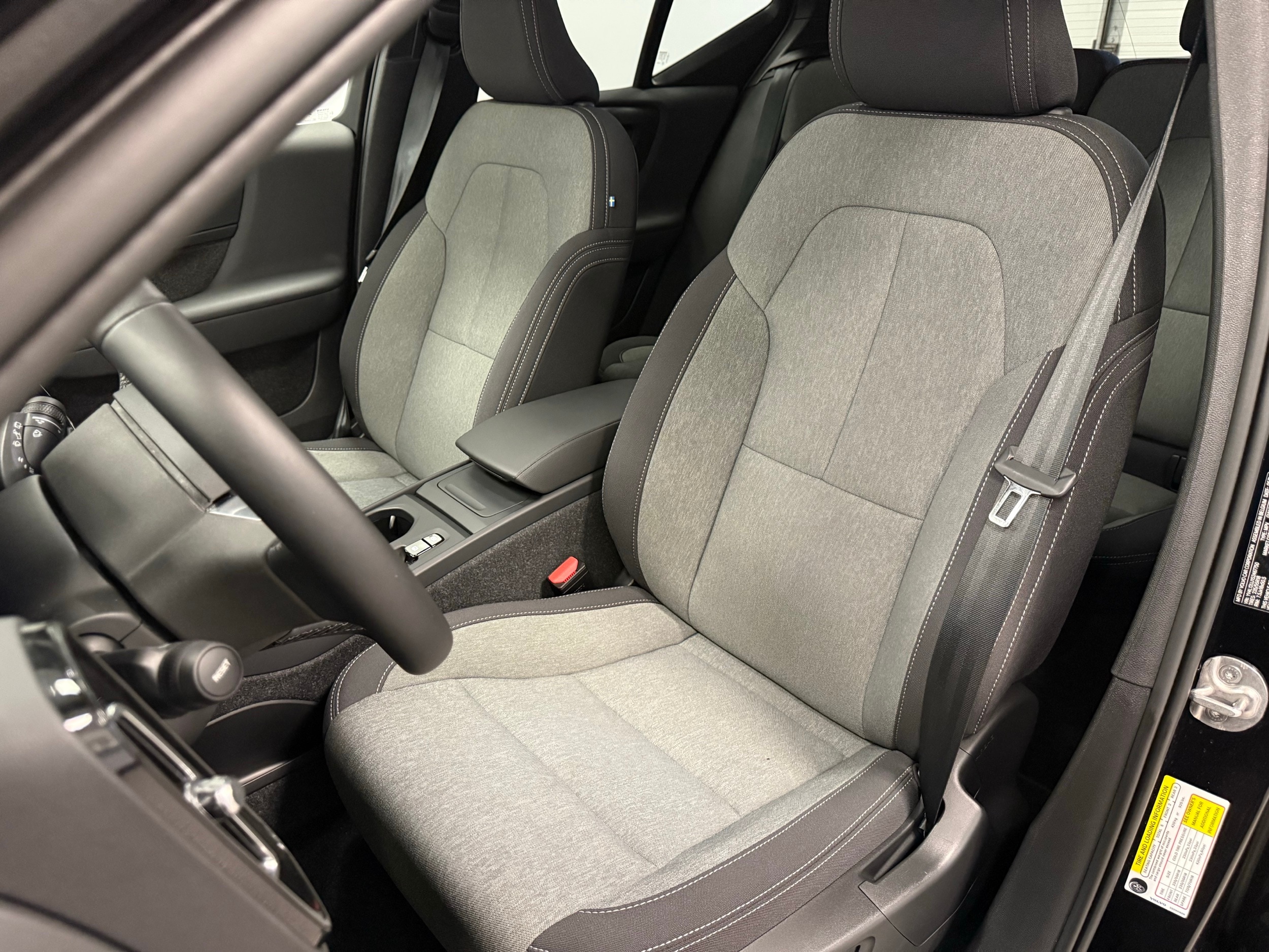 used 2025 Volvo XC40 car, priced at $39,500