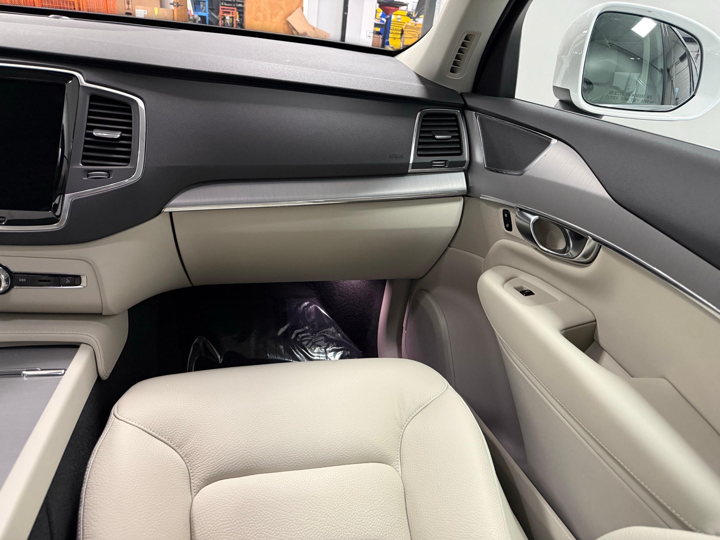 used 2024 Volvo XC90 car, priced at $51,500
