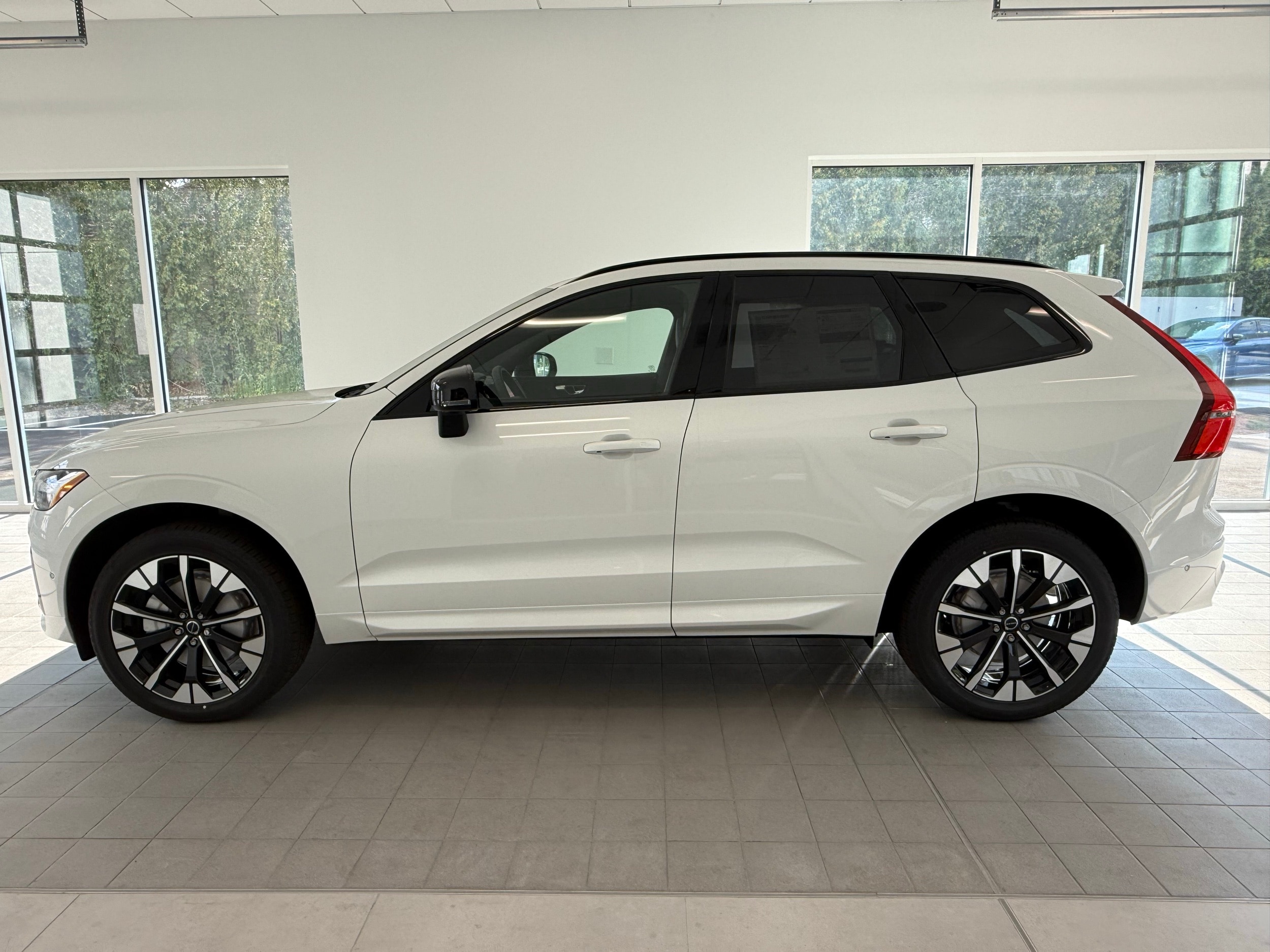 new 2026 Volvo XC60 car, priced at $57,985