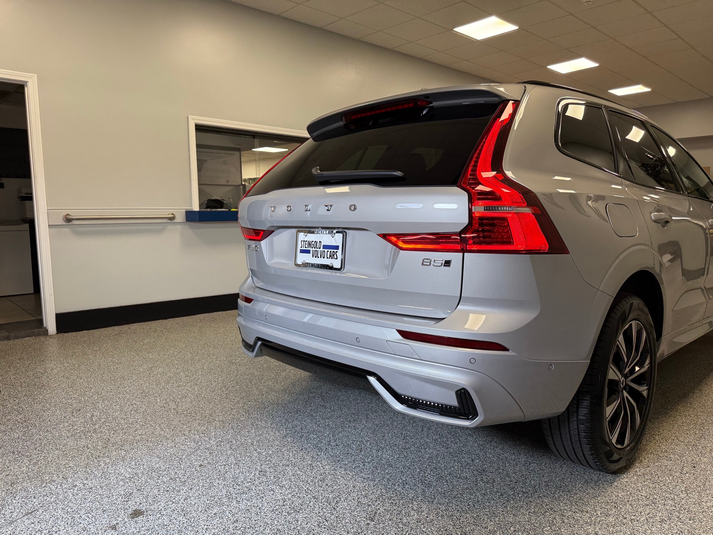 used 2025 Volvo XC60 car, priced at $46,600