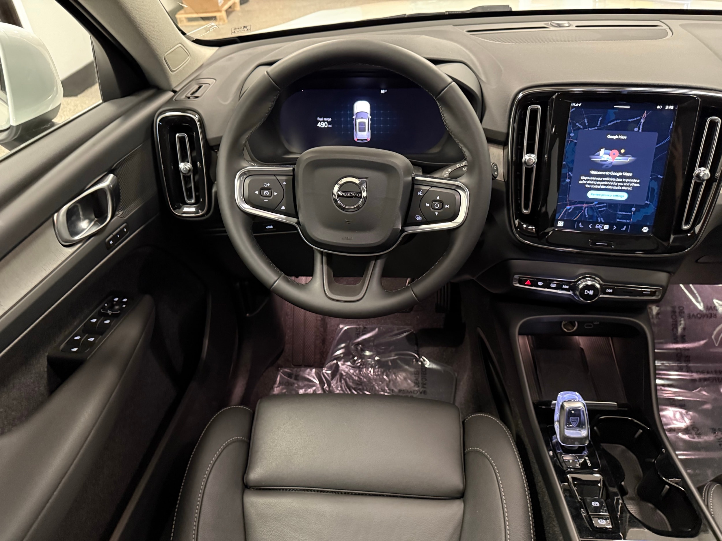 used 2025 Volvo XC40 car, priced at $42,500