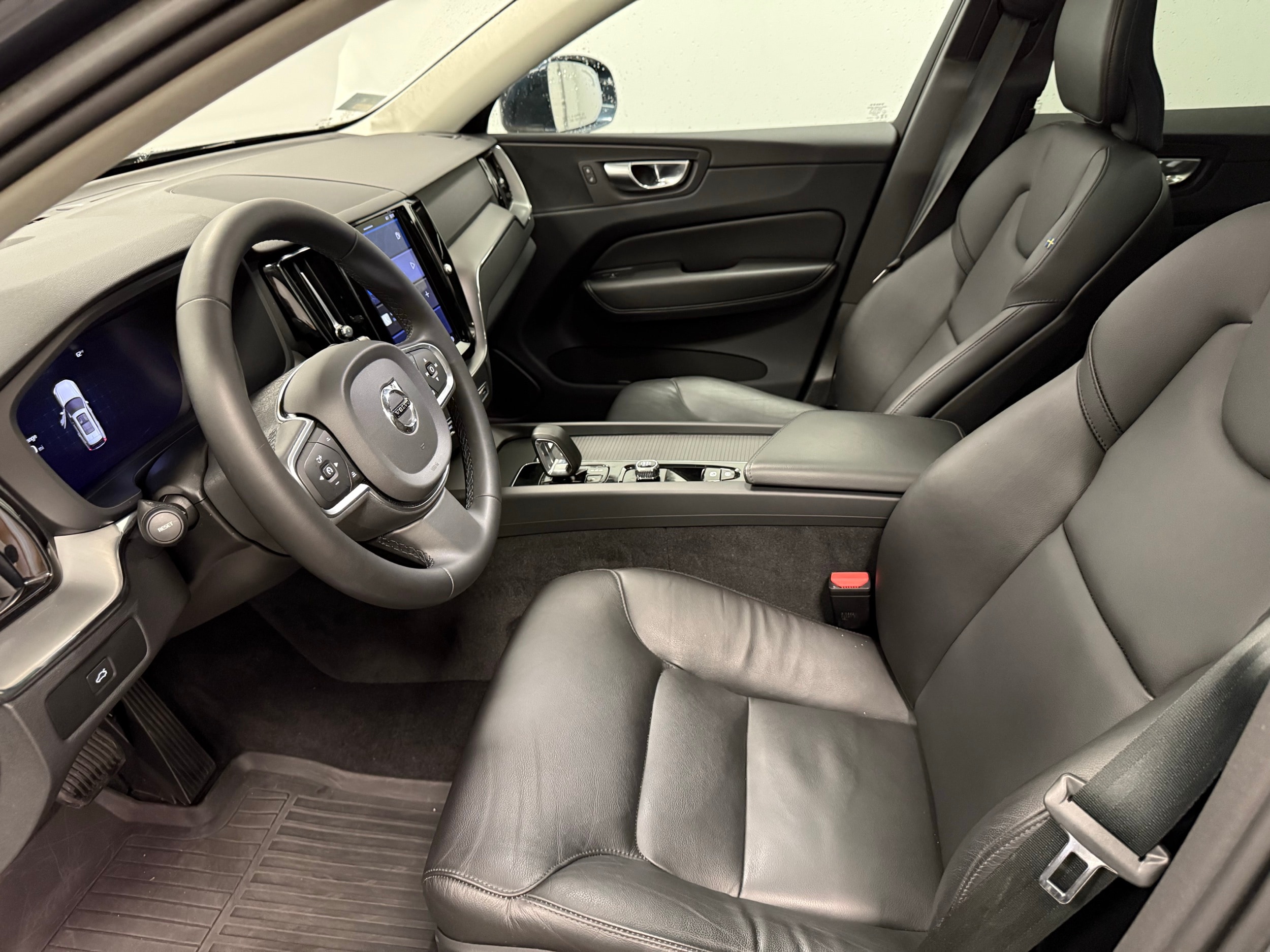 used 2023 Volvo XC60 car, priced at $42,500