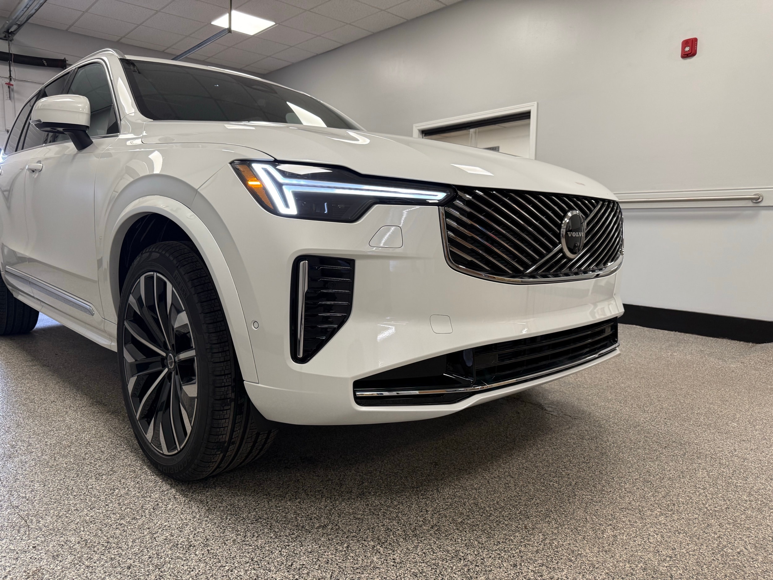 new 2026 Volvo XC90 car, priced at $71,825