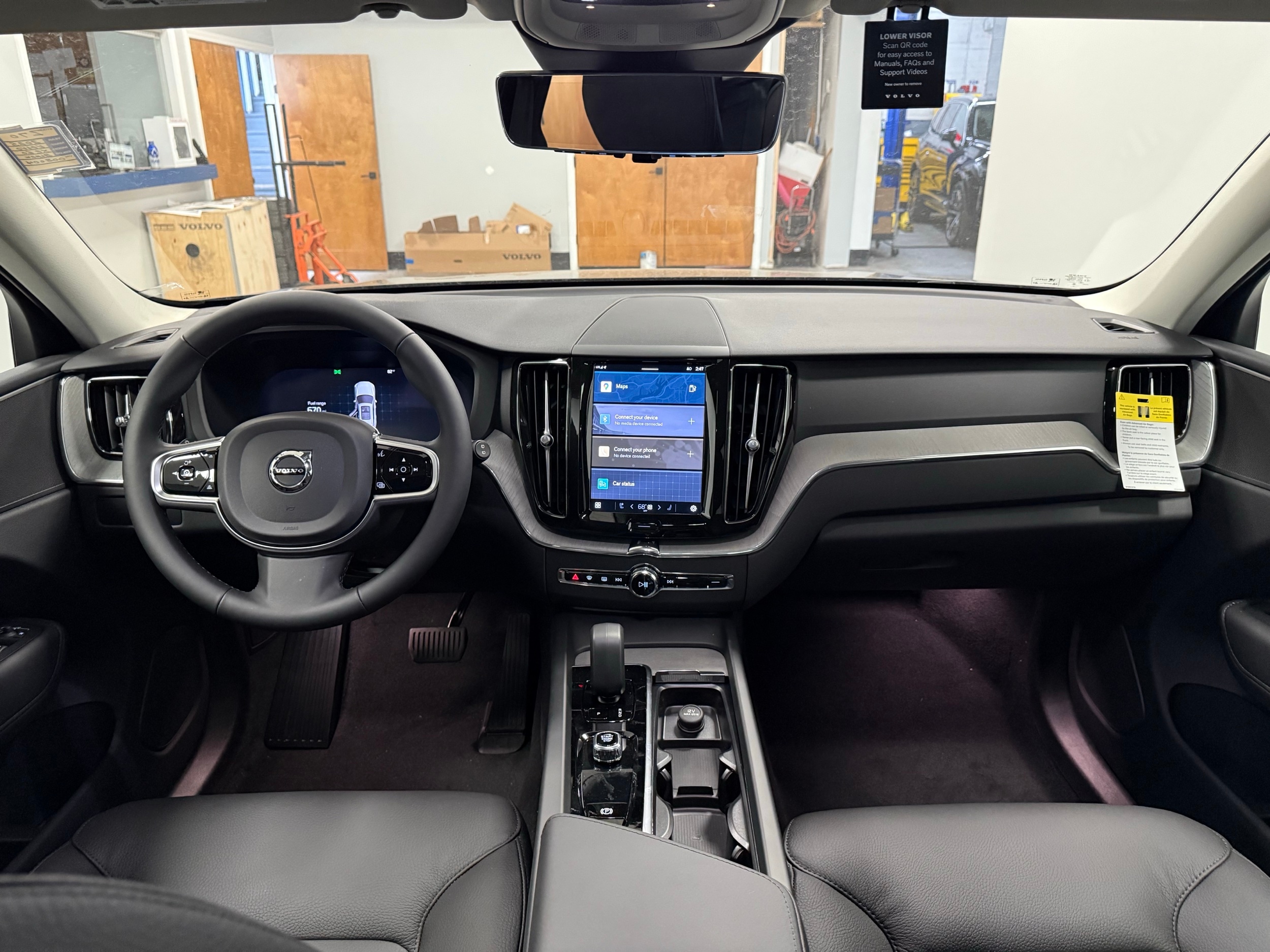 new 2025 Volvo XC60 car, priced at $55,920