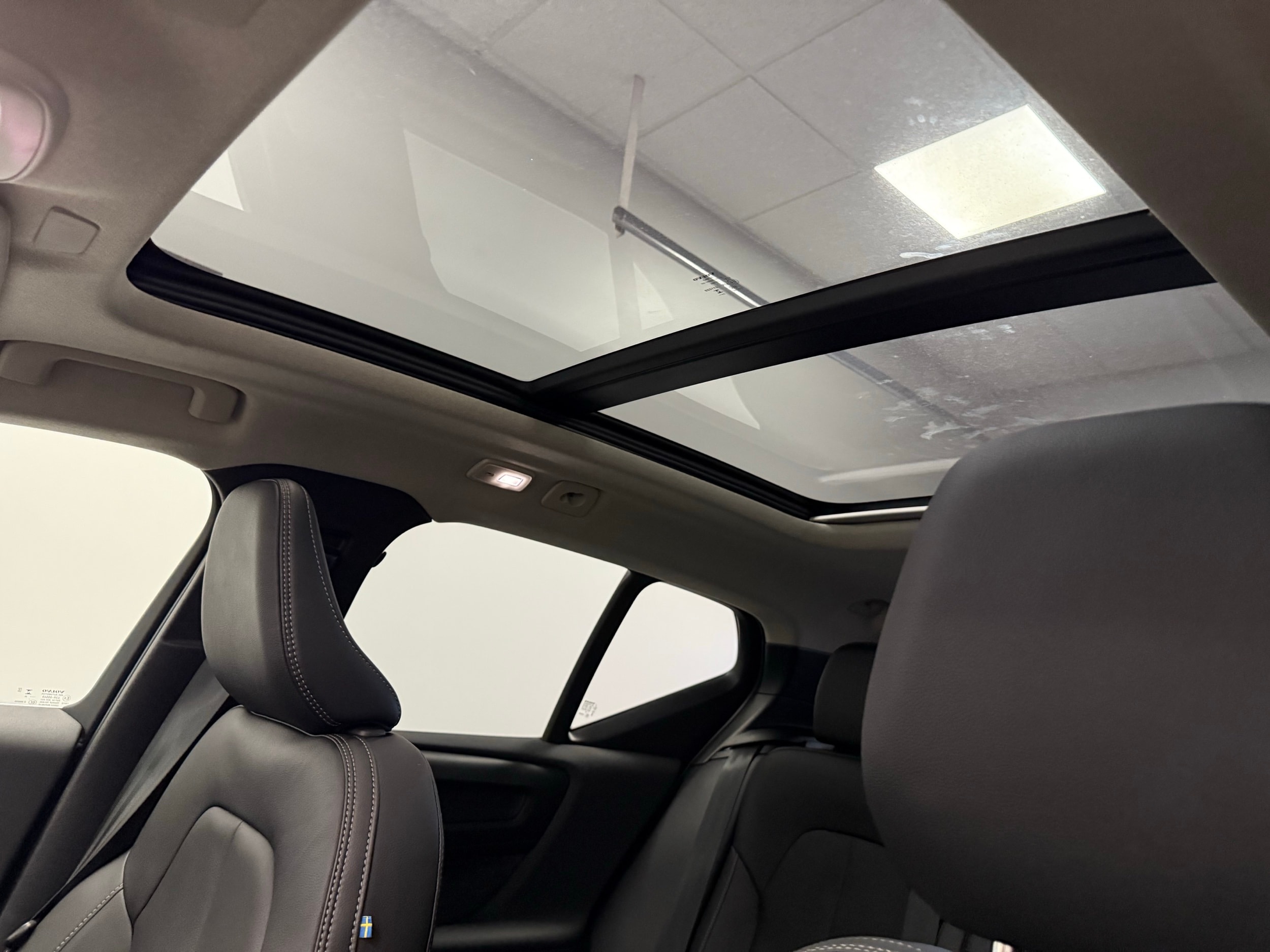 new 2025 Volvo XC40 car, priced at $48,335