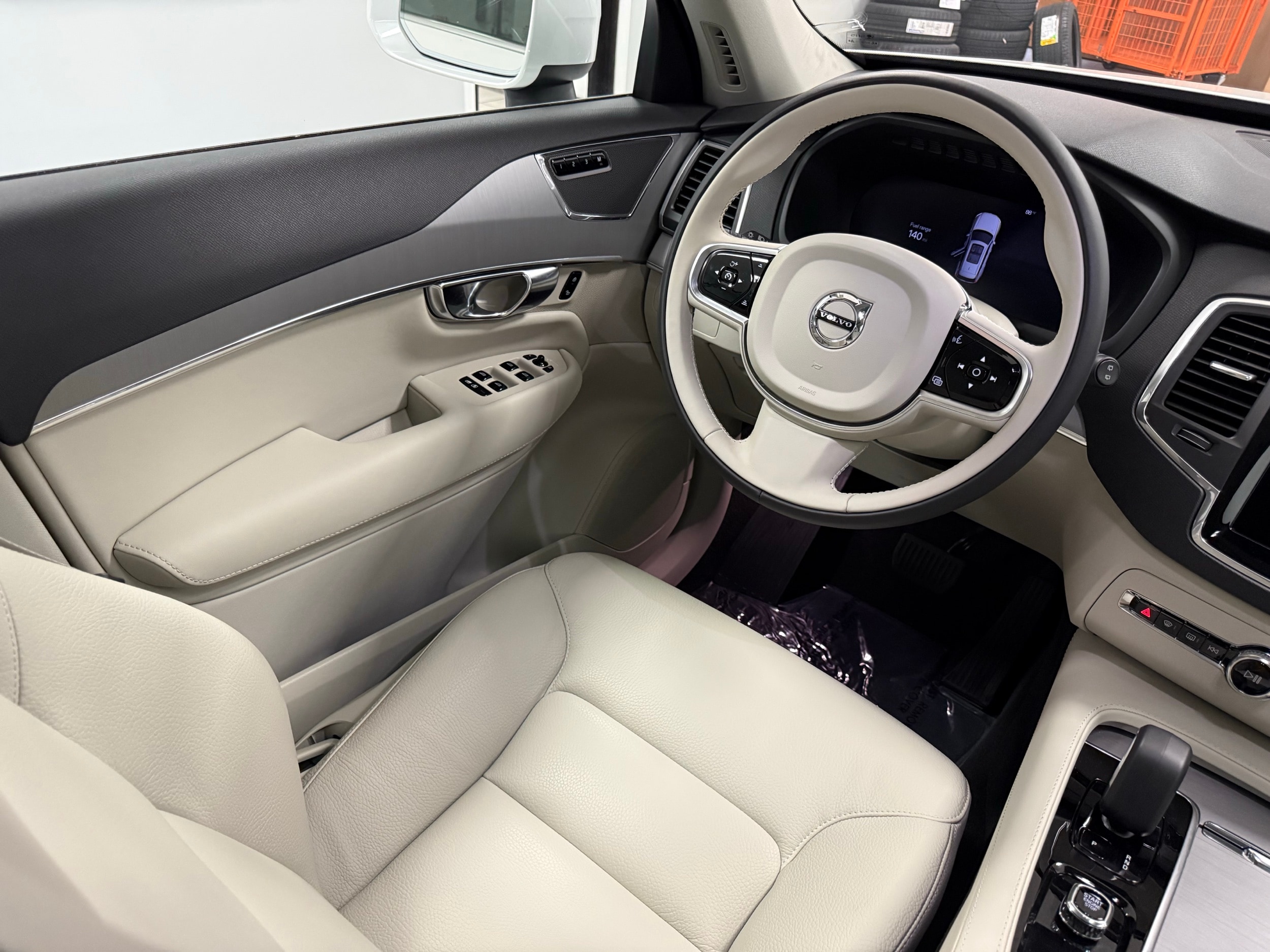 used 2024 Volvo XC90 car, priced at $51,500