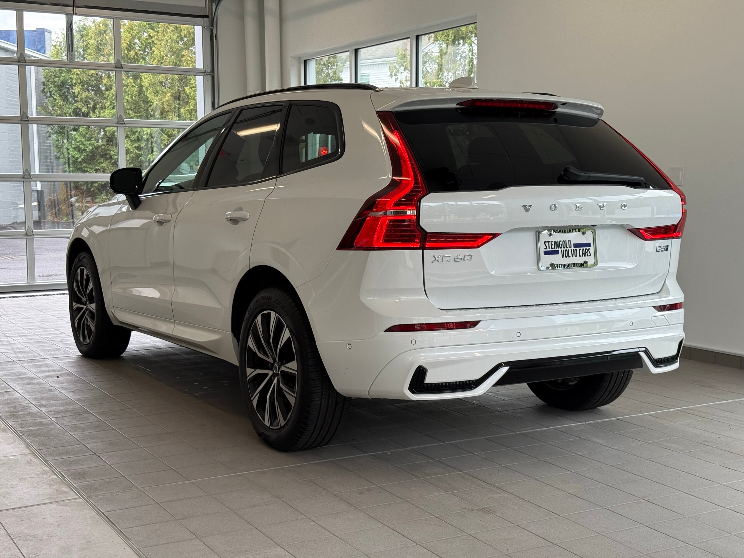 used 2025 Volvo XC60 car, priced at $46,900