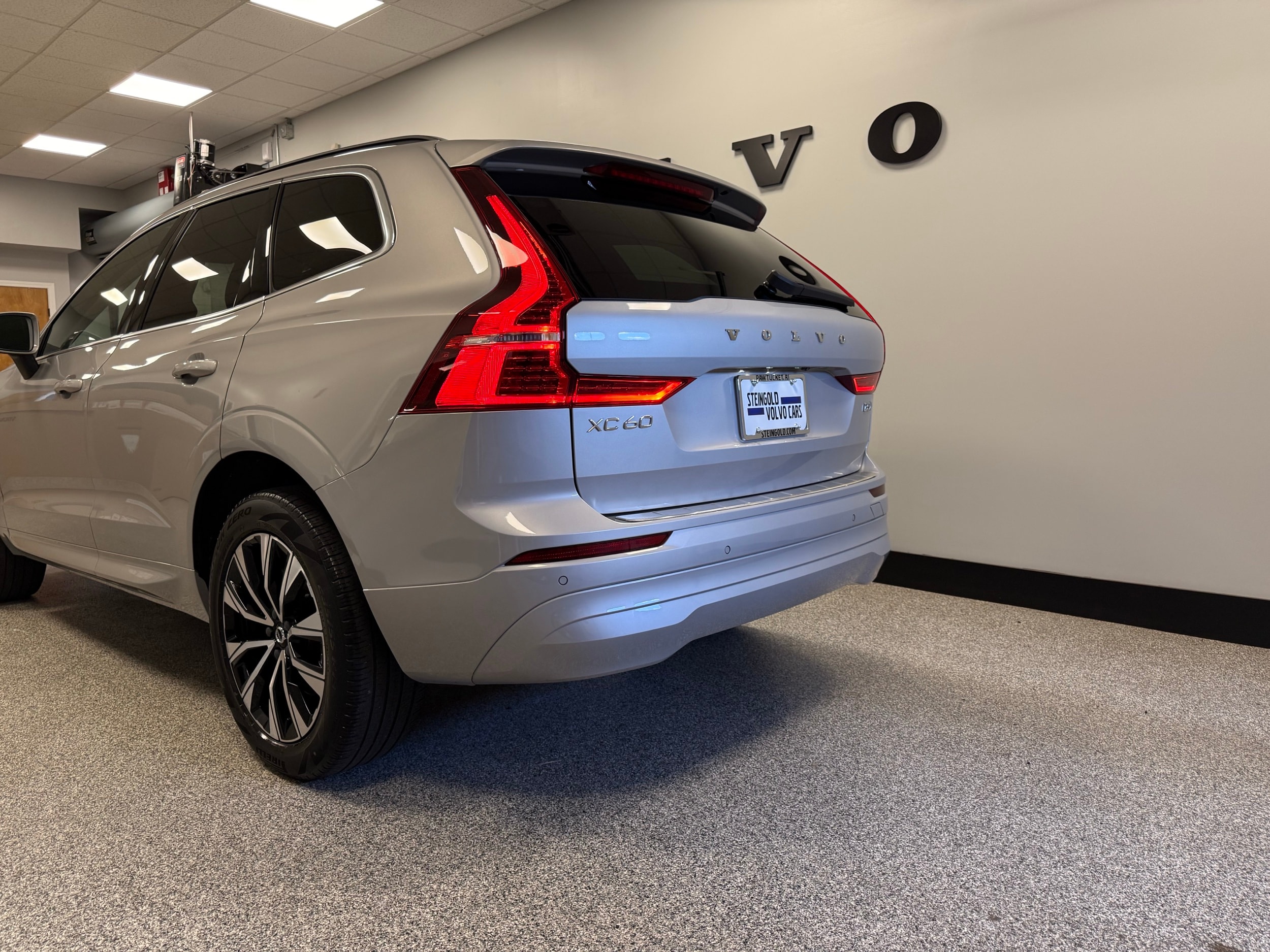 used 2023 Volvo XC60 car, priced at $37,500