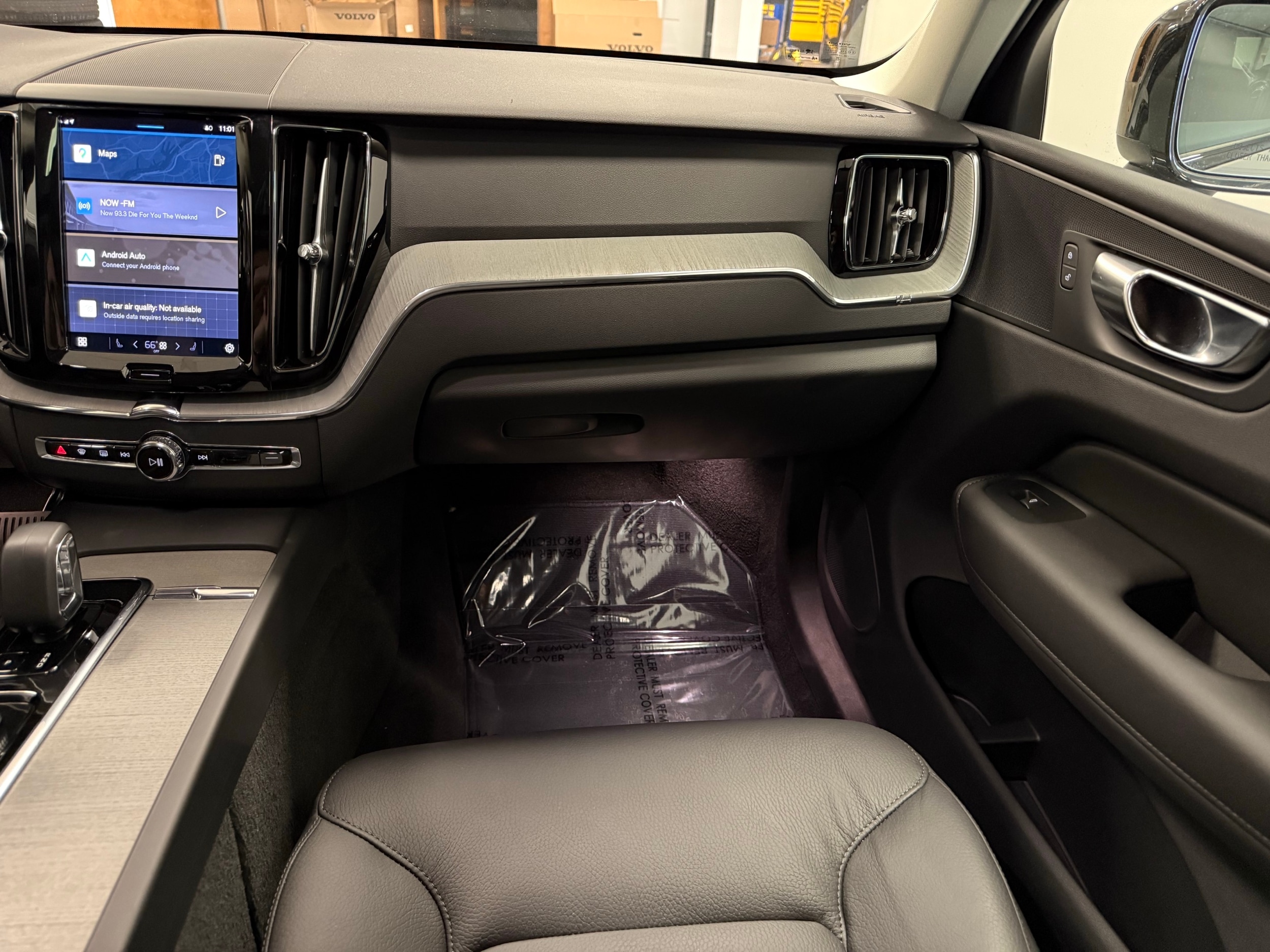 used 2025 Volvo XC60 car, priced at $46,600