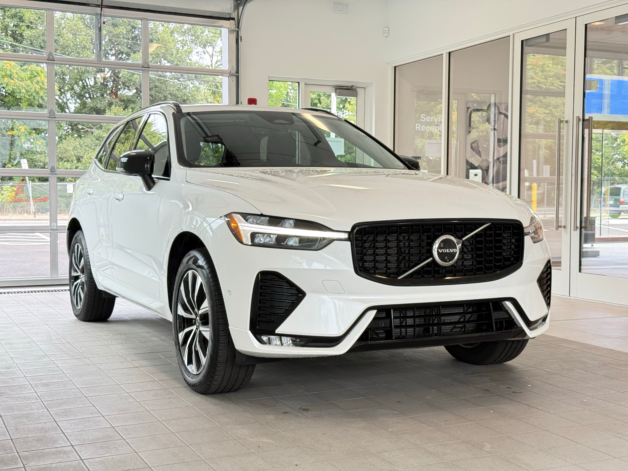 used 2025 Volvo XC60 car, priced at $46,900