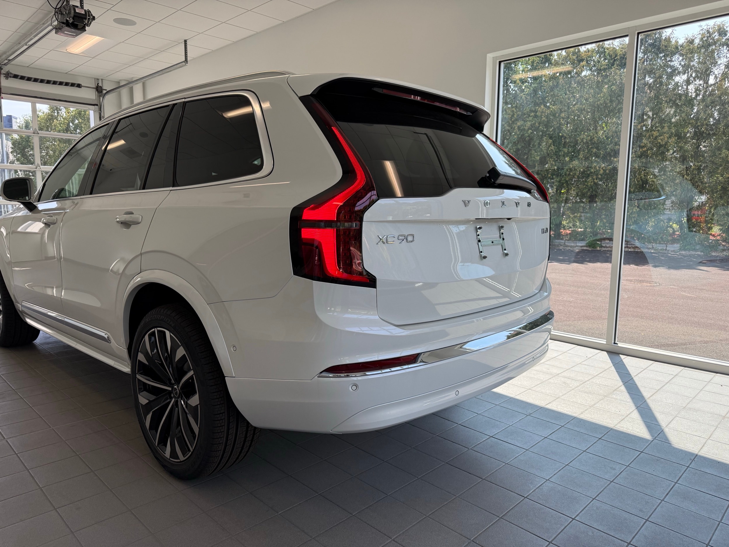 new 2026 Volvo XC90 car, priced at $75,155