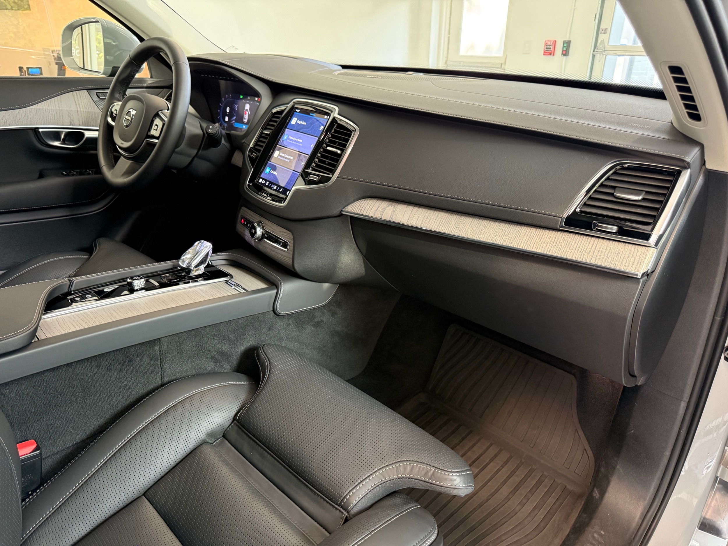 used 2024 Volvo XC90 plug-in hybrid car, priced at $63,500