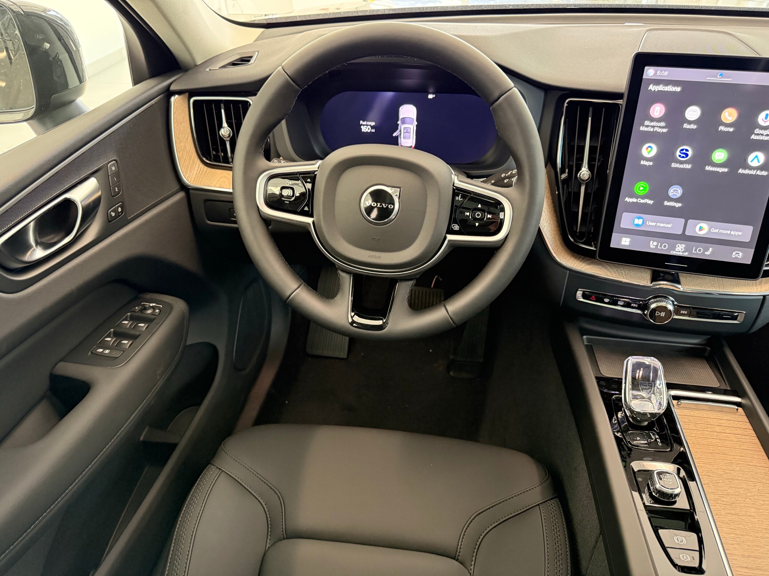 new 2026 Volvo XC60 car, priced at $57,985