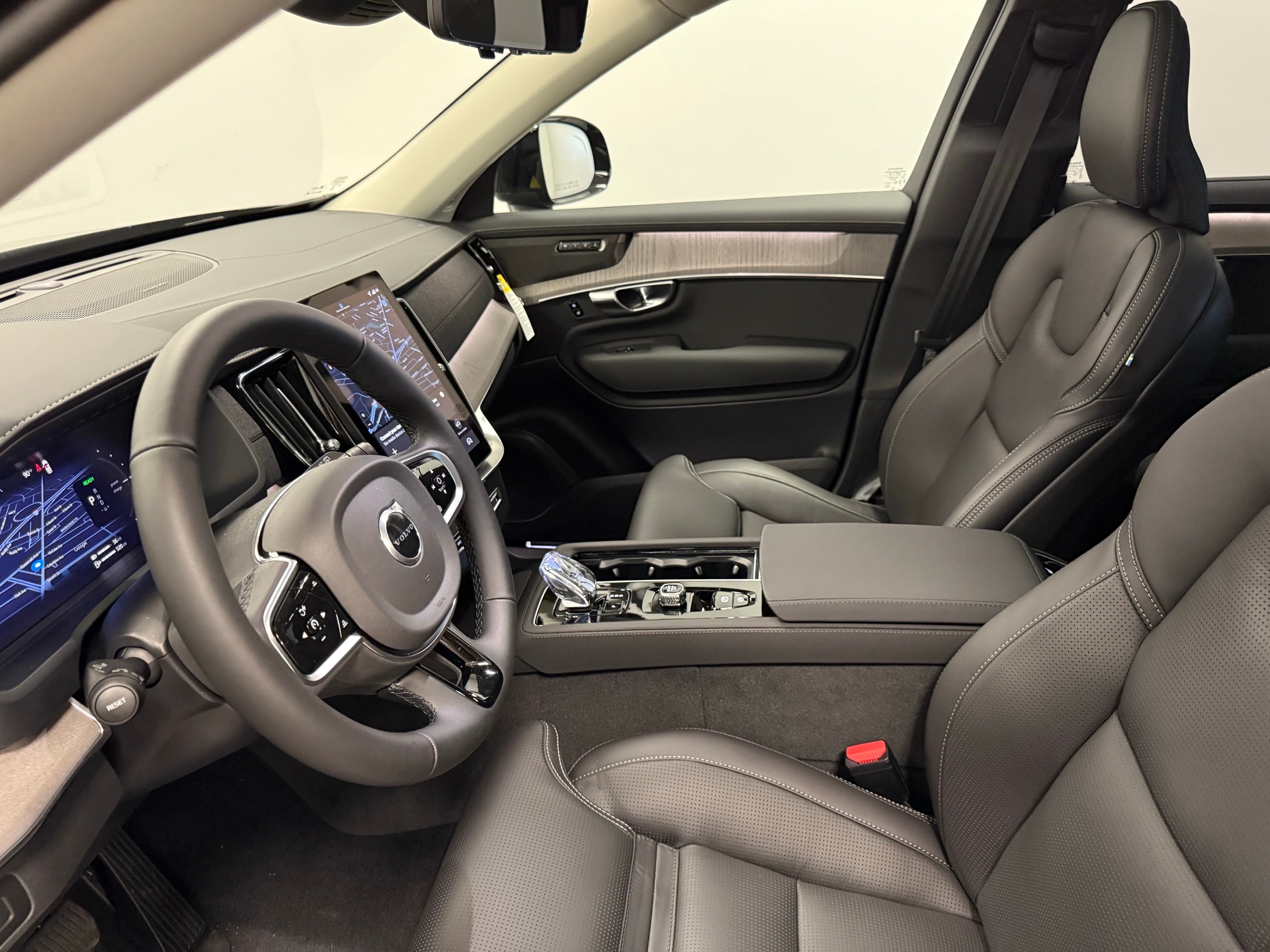 new 2026 Volvo XC90 plug-in hybrid car, priced at $87,075