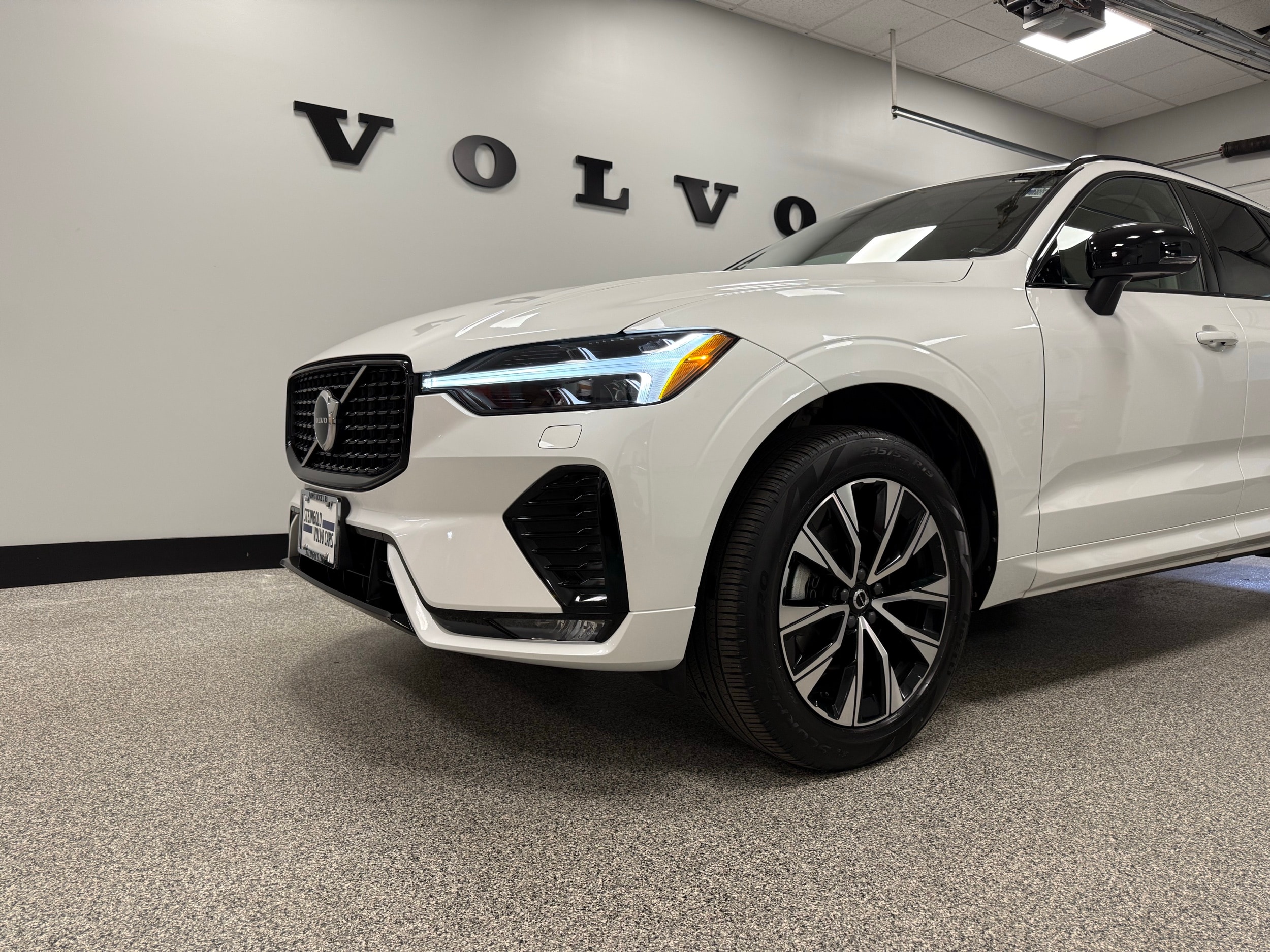 used 2024 Volvo XC60 car, priced at $43,500
