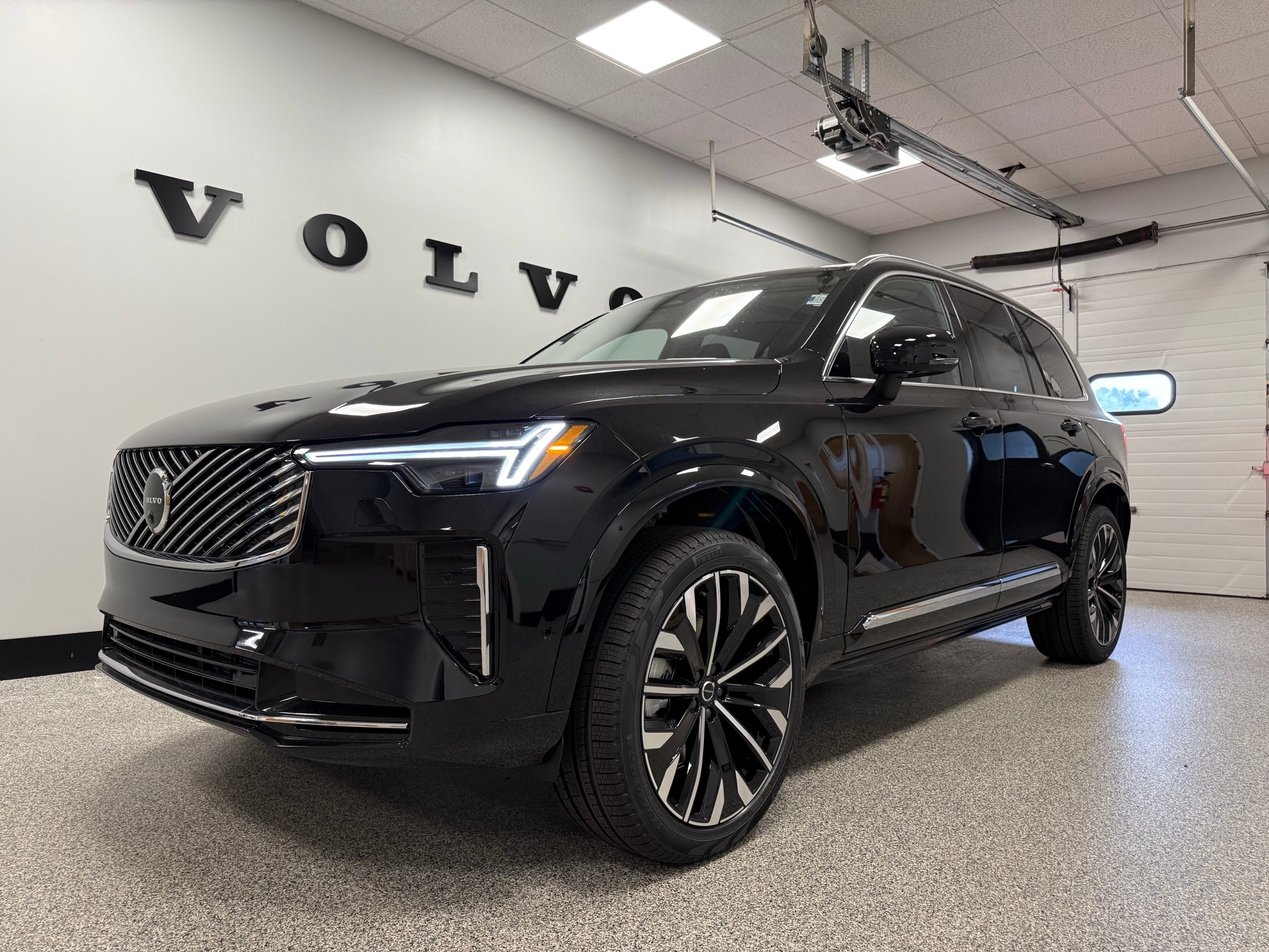 new 2026 Volvo XC90 car, priced at $71,825
