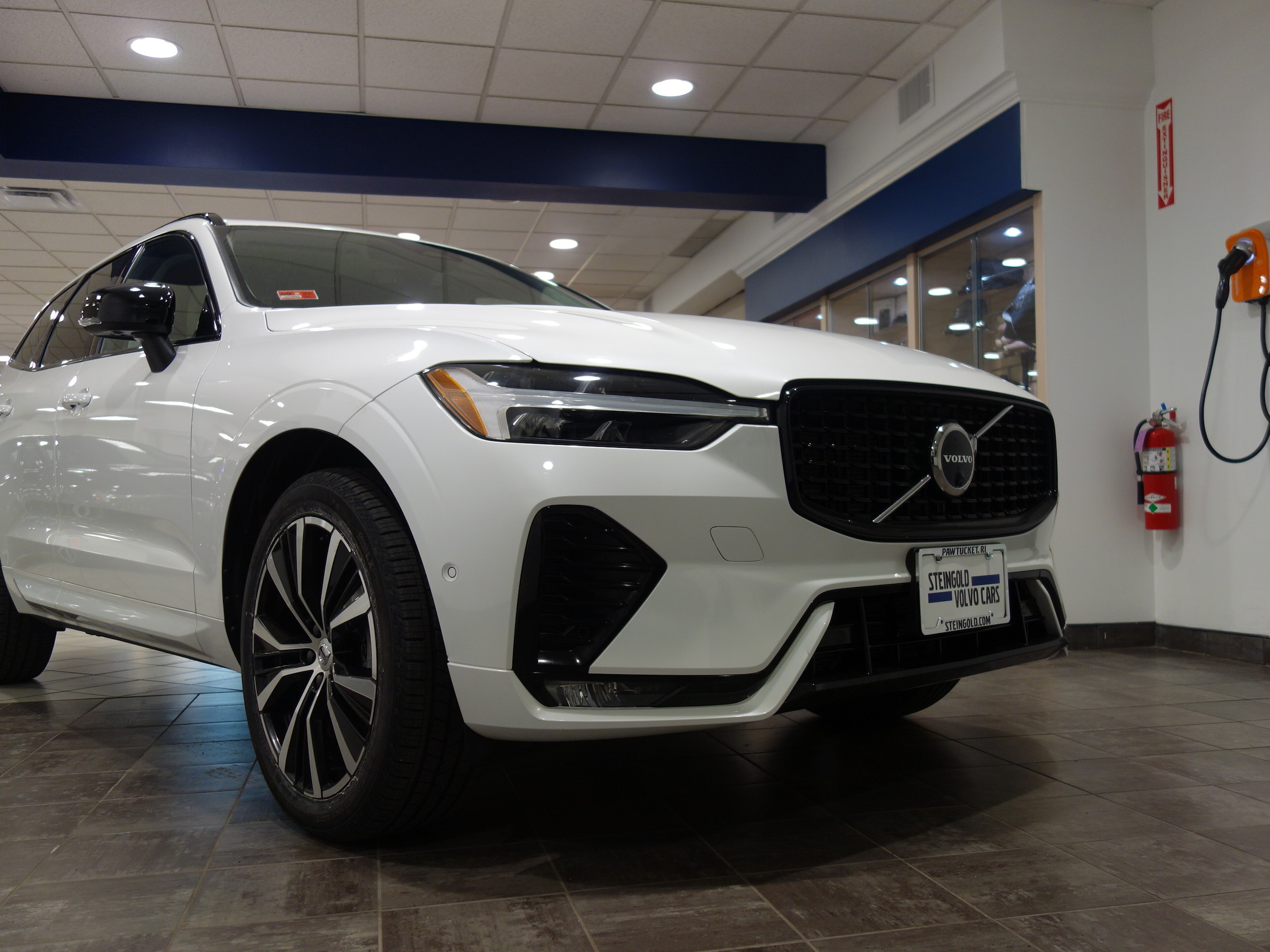 used 2023 Volvo XC60 car, priced at $40,496