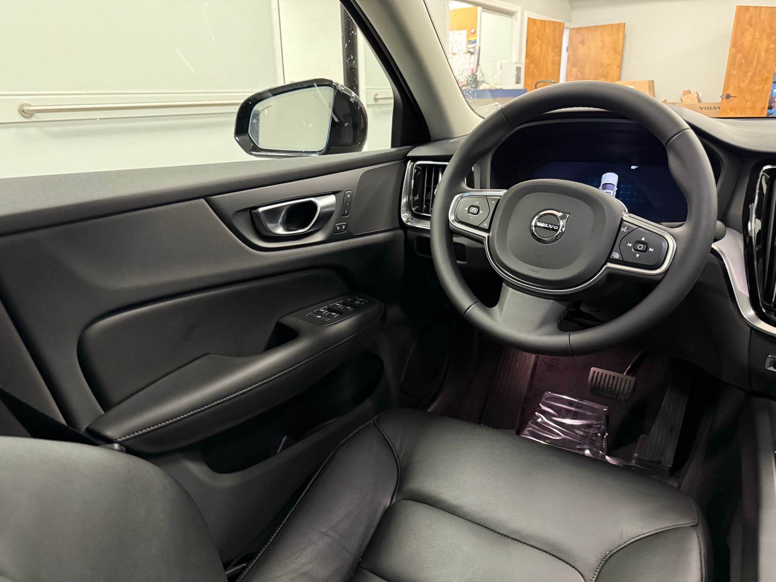 used 2025 Volvo S60 car, priced at $38,500
