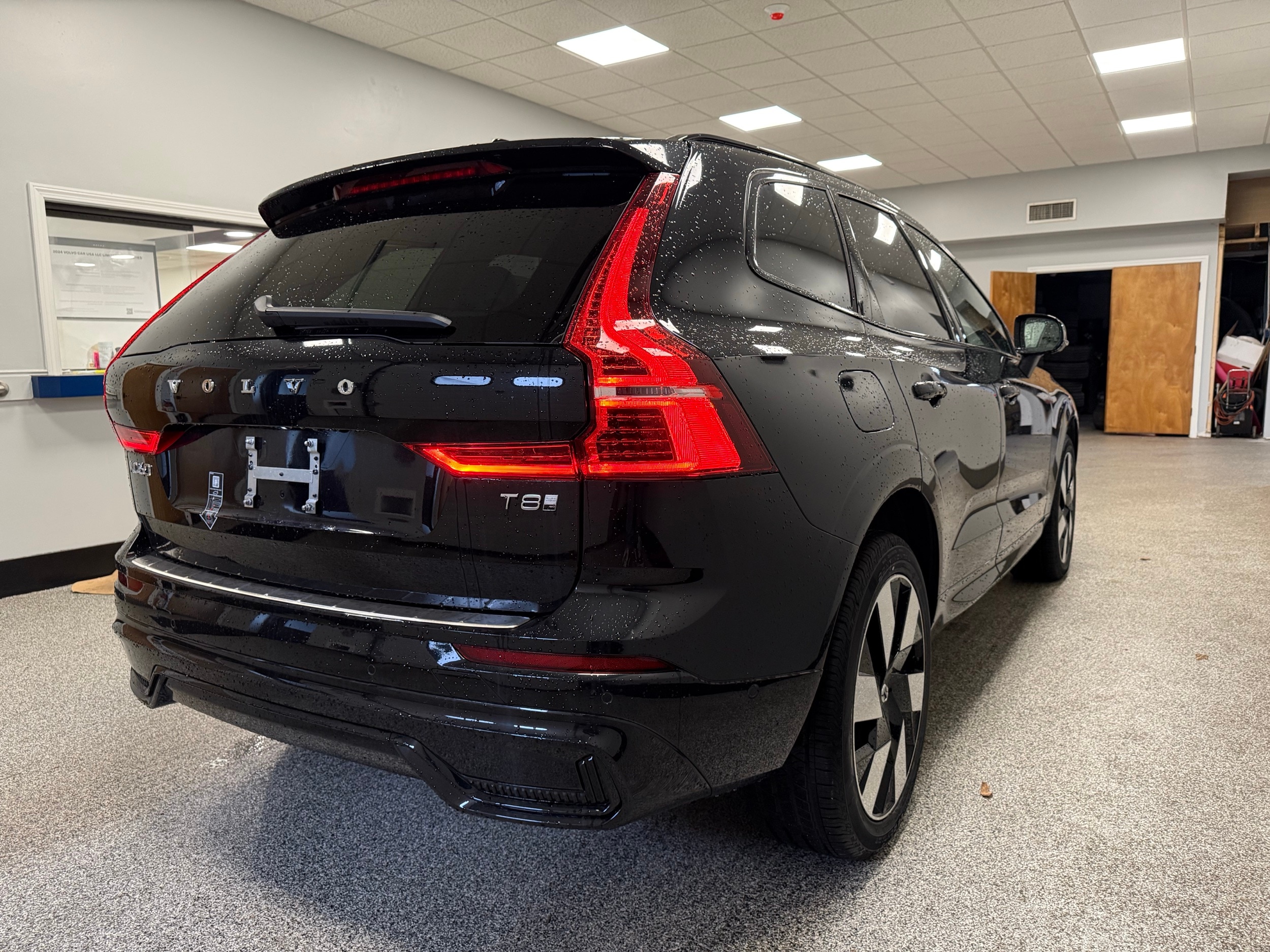 new 2025 Volvo XC60 plug-in hybrid car, priced at $66,235