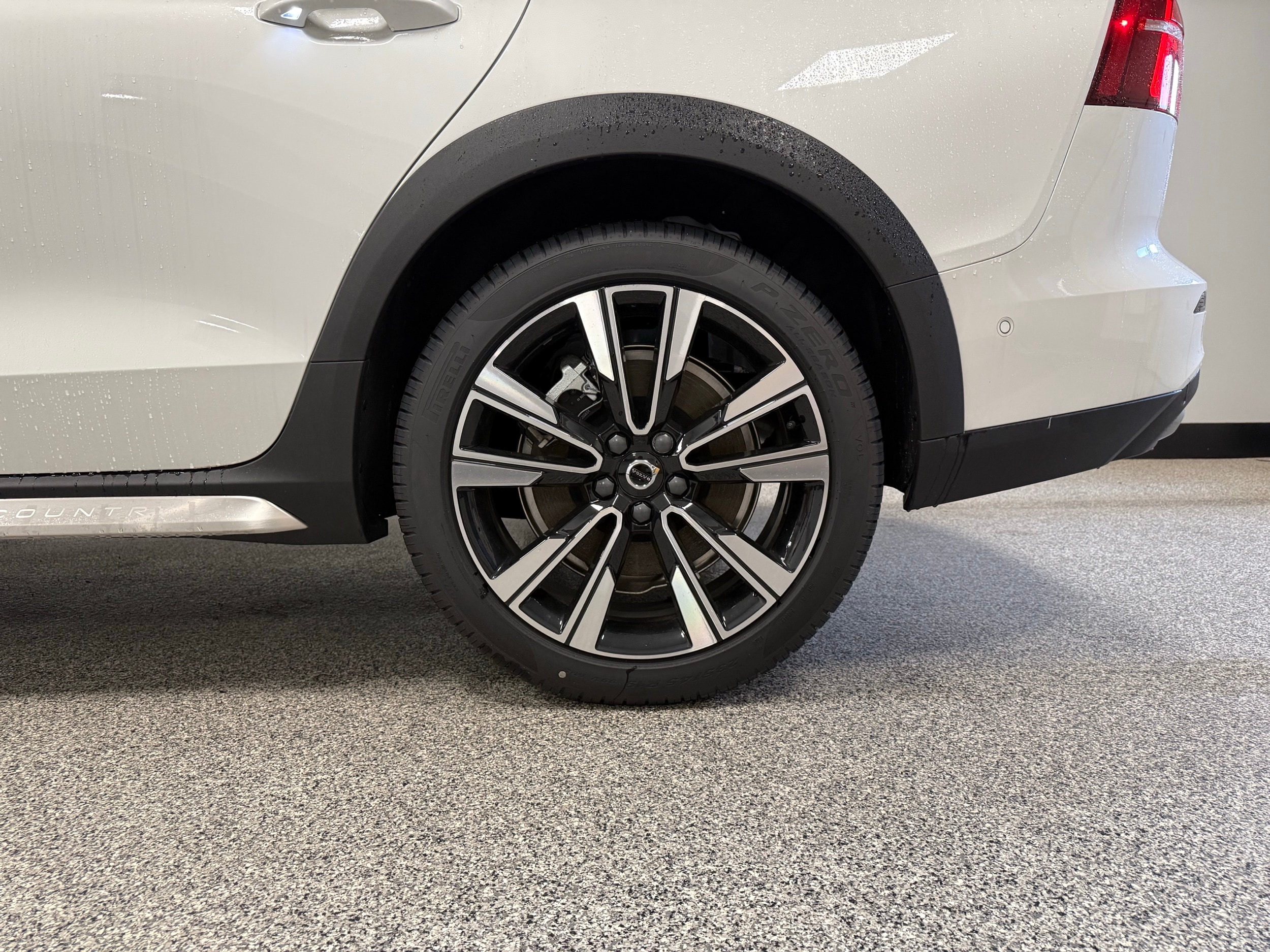 new 2025 Volvo V60 Cross Country car, priced at $58,135