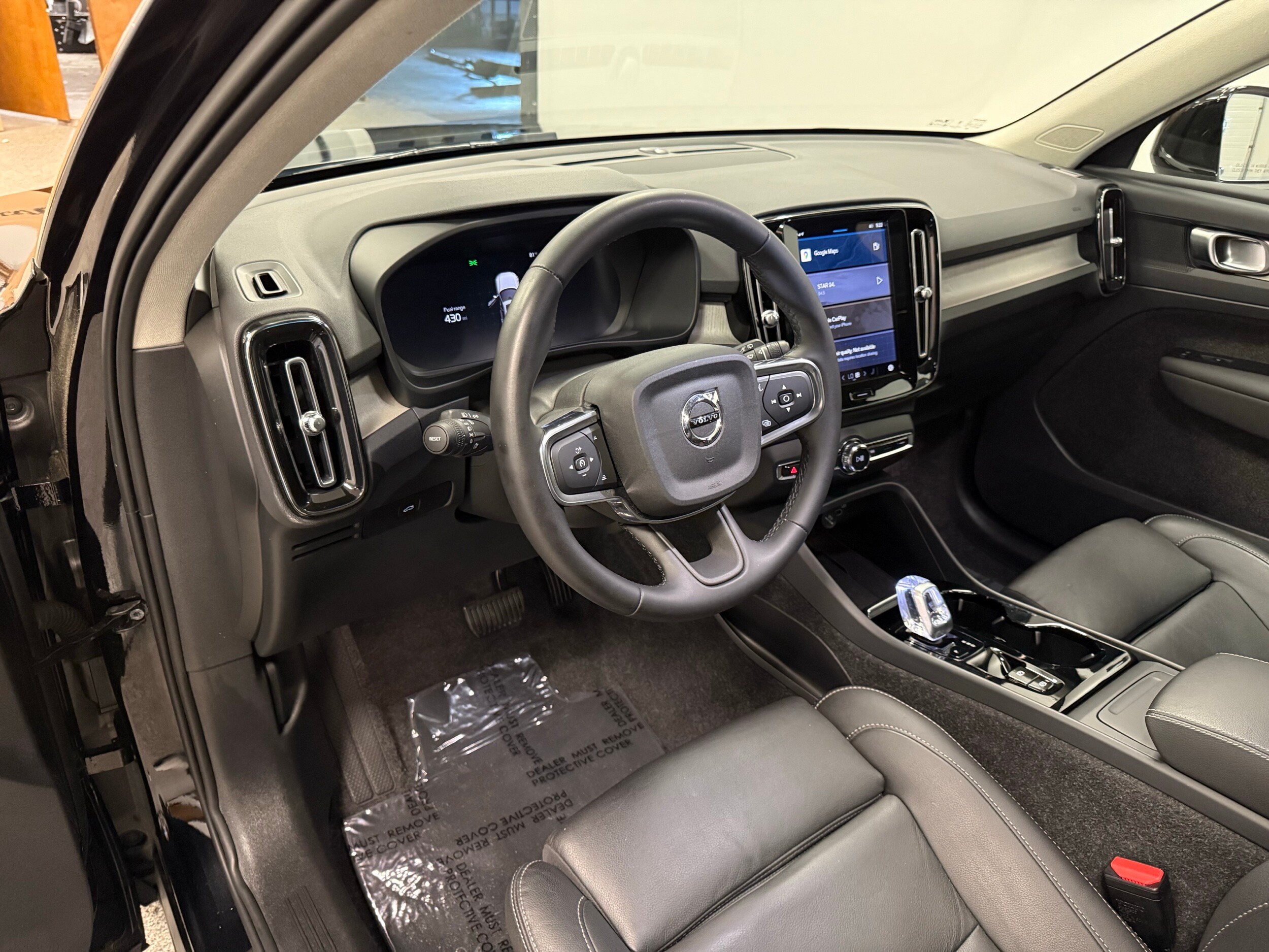 used 2025 Volvo XC40 car, priced at $40,100
