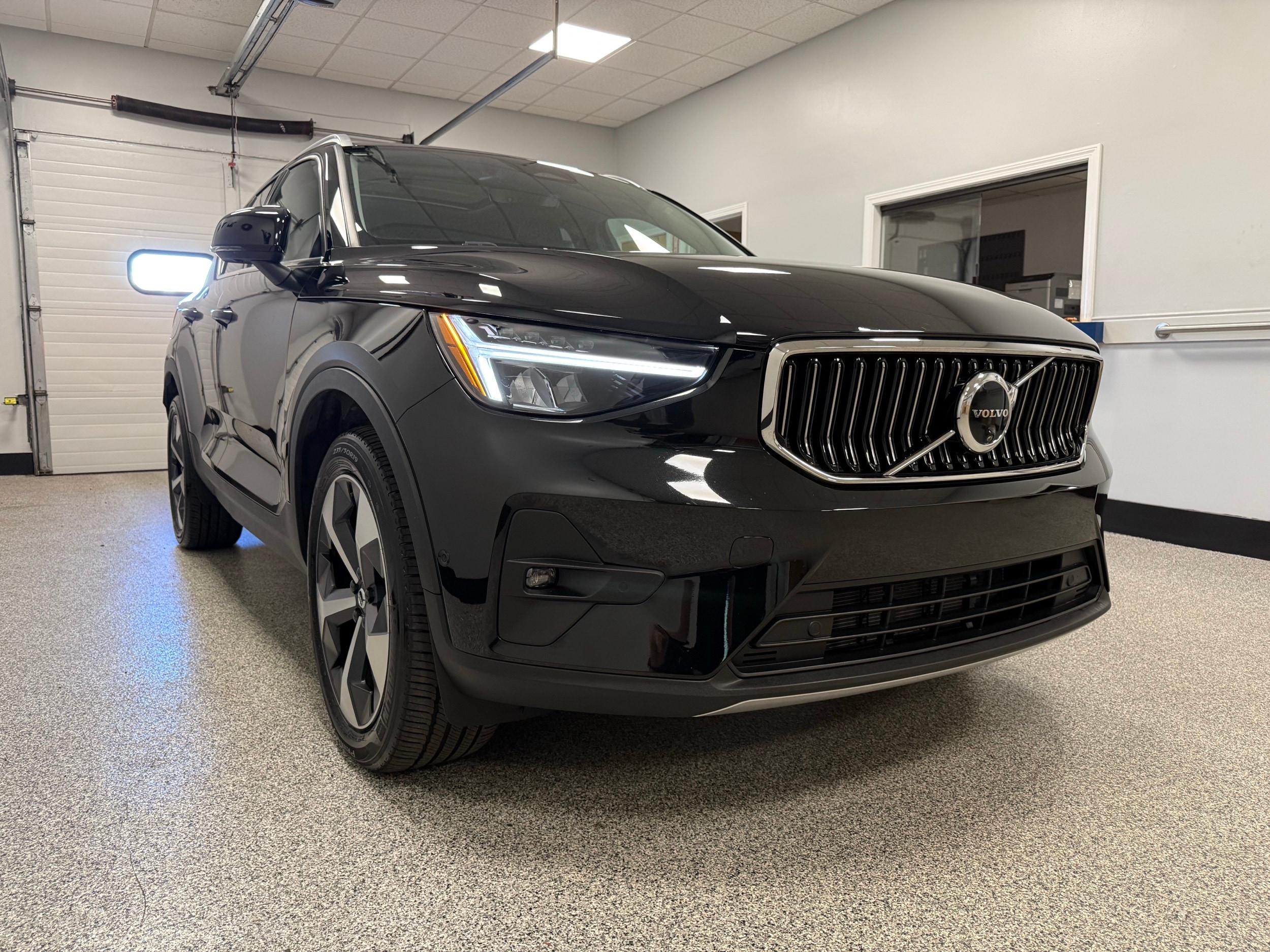 used 2025 Volvo XC40 car, priced at $40,100